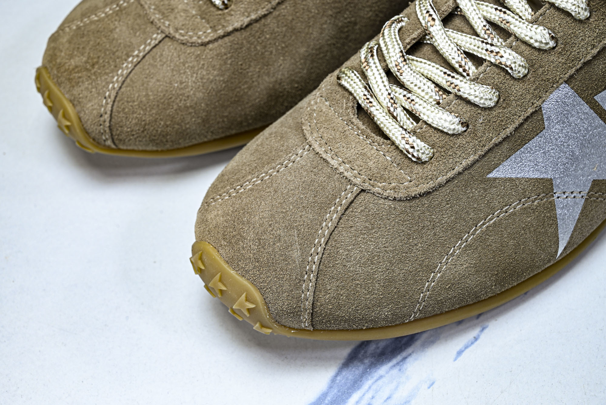 Golden Goose 25周年限定款三色系带平底低帮德训板鞋2025新款星星做旧小脏鞋女_CM_1#