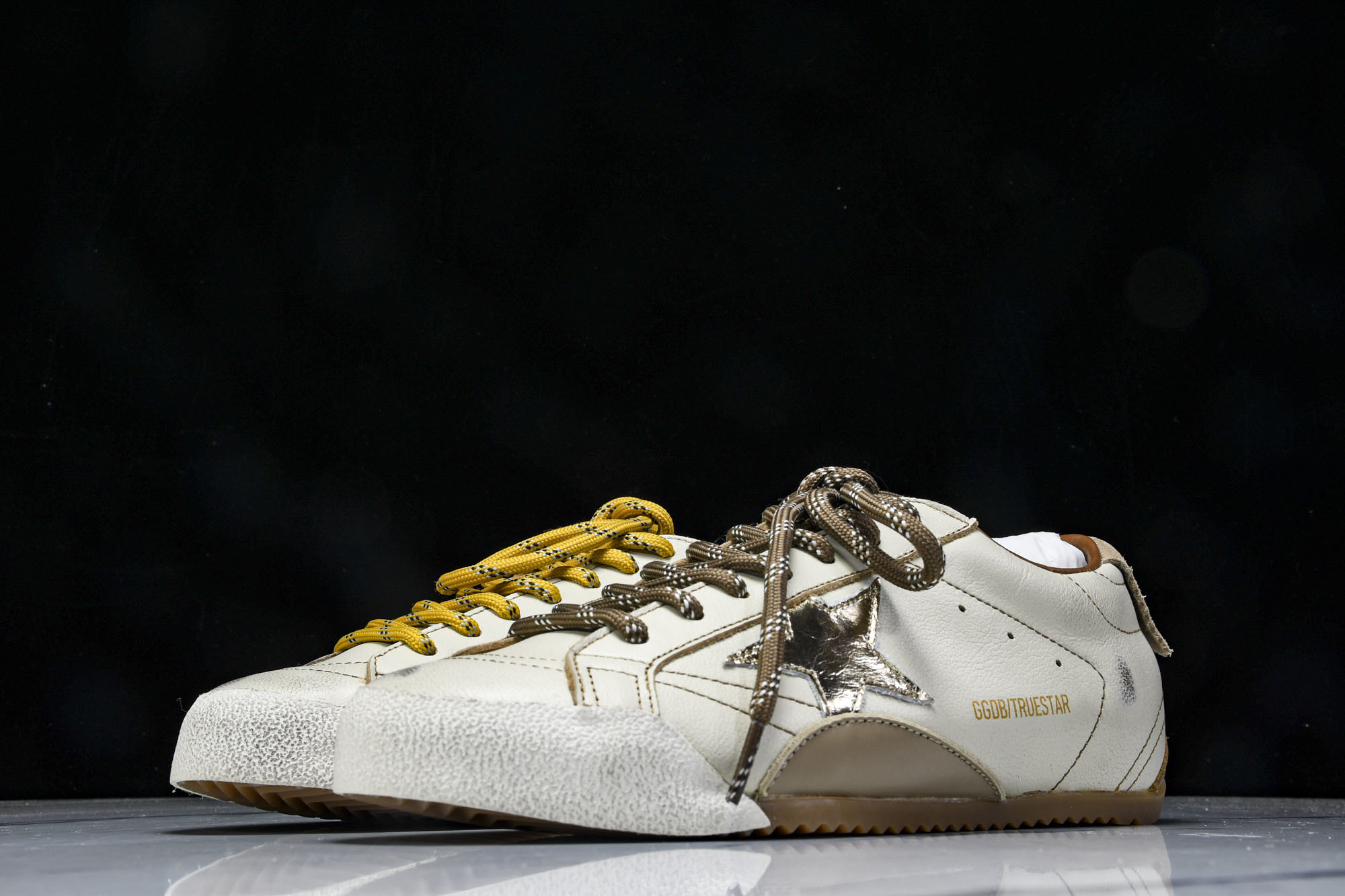 Golden Goose 25周年限定款三色系带平底低帮德训板鞋2025新款星星做旧小脏鞋女_CM_3G