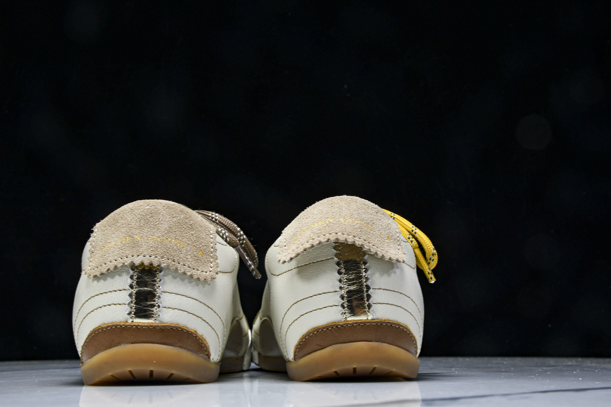 Golden Goose 25周年限定款三色系带平底低帮德训板鞋2025新款星星做旧小脏鞋女_CM_3G