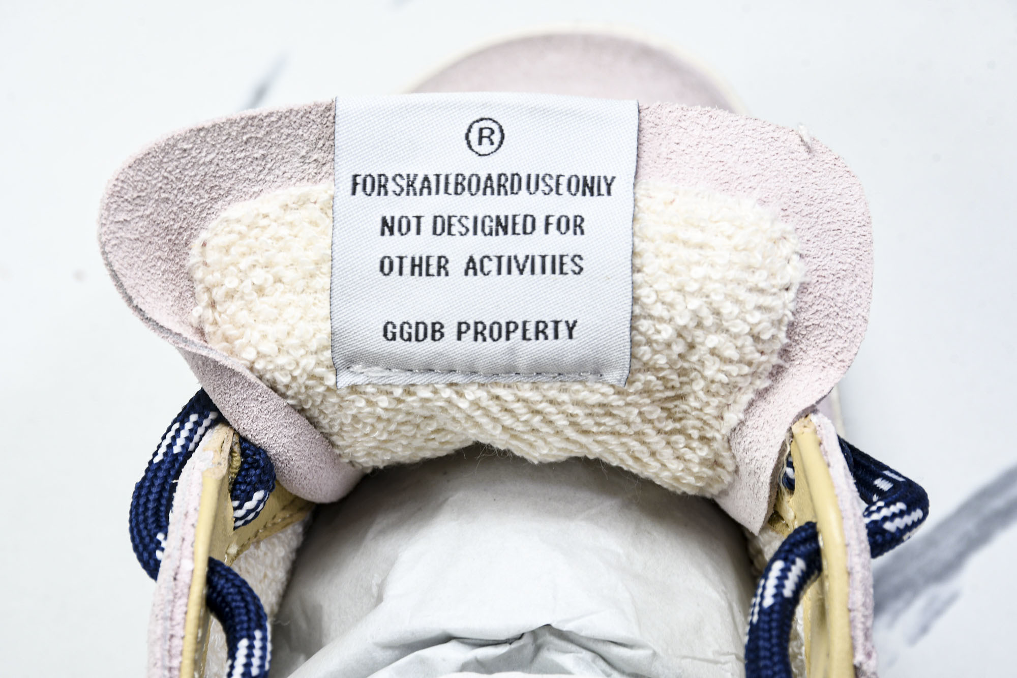 Golden Goose 25周年限定款三色系带平底低帮德训板鞋2025新款星星做旧小脏鞋女_CM_4G