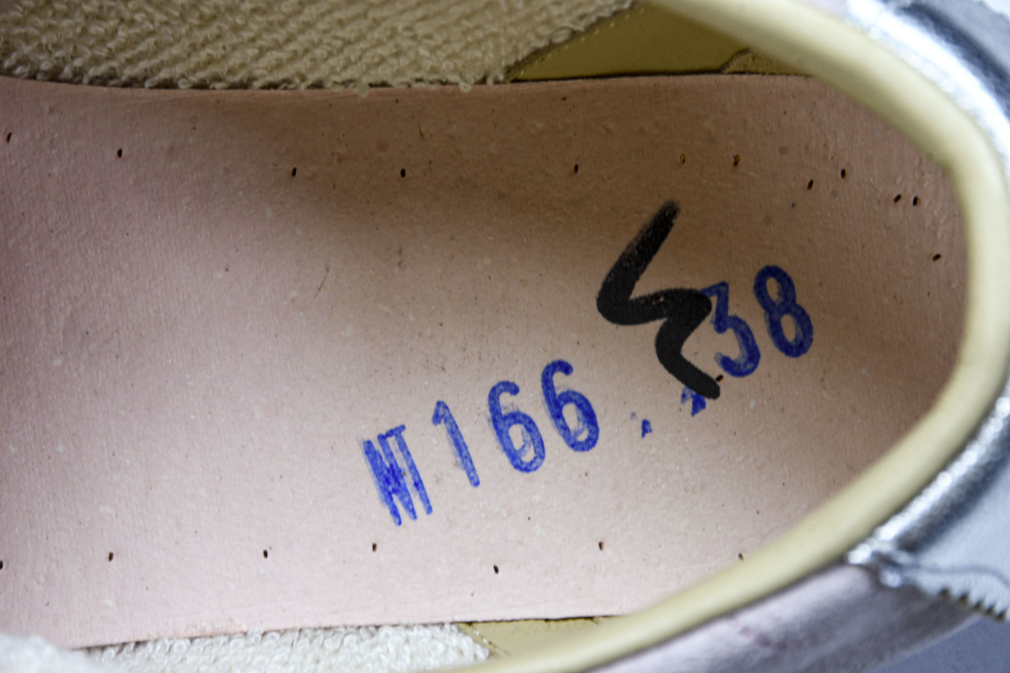 Golden Goose 25周年限定款三色系带平底低帮德训板鞋2025新款星星做旧小脏鞋女_CM_4G