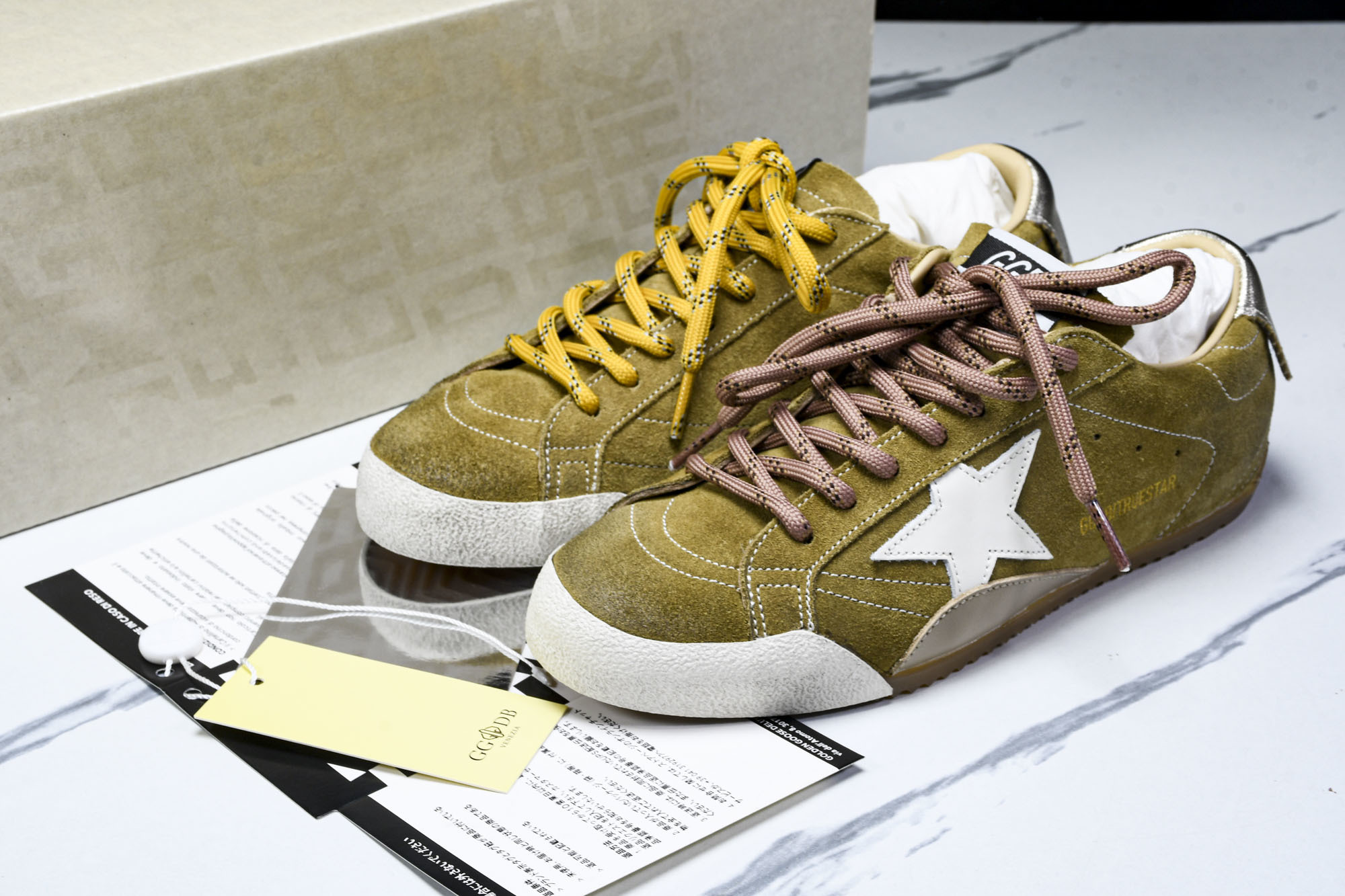Golden Goose 25周年限定款三色系带平底低帮德训板鞋2025新款星星做旧小脏鞋女_CM_5G