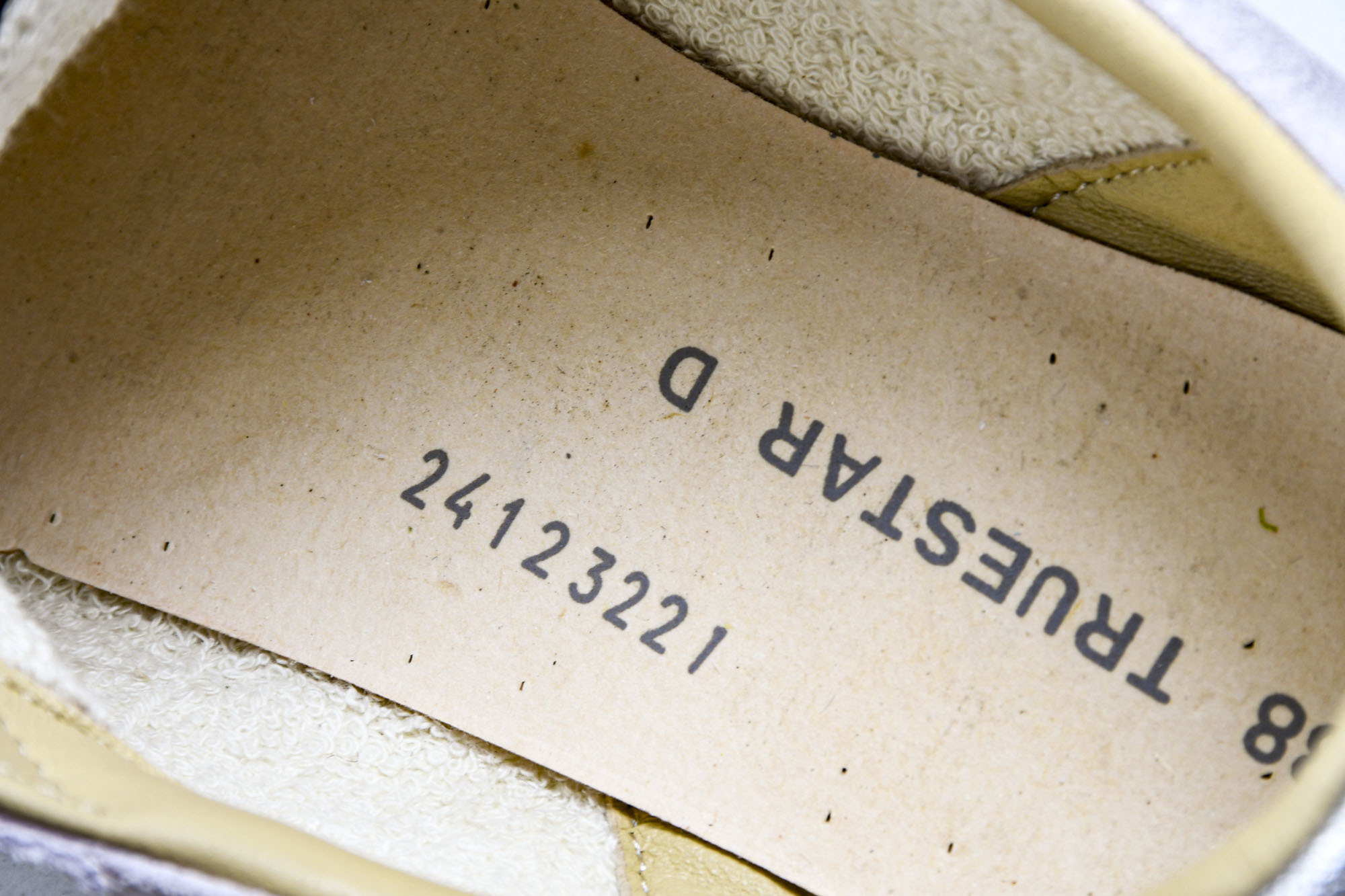 Golden Goose True Star 25s最新款  藕色Golden Goose True S