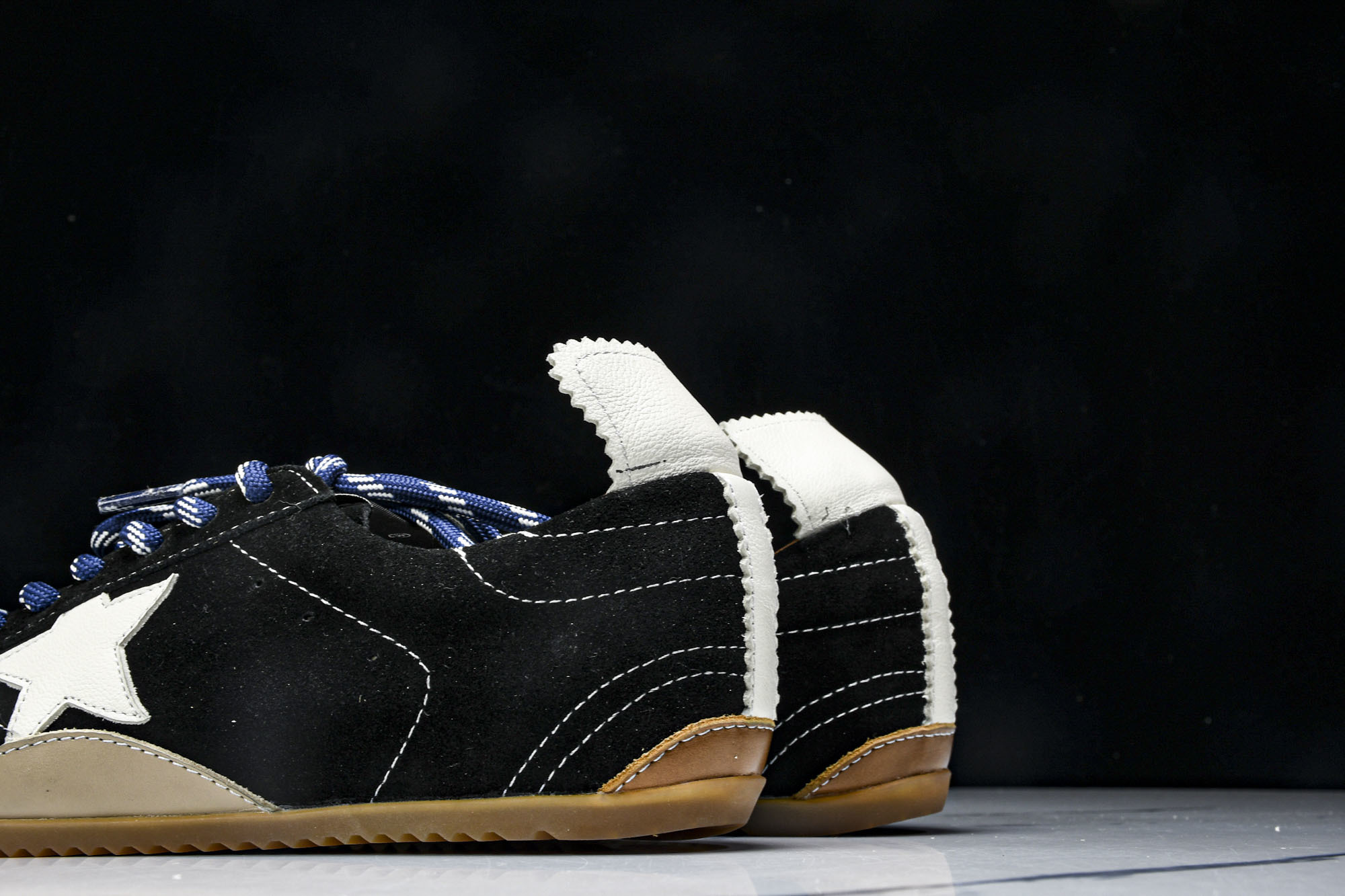 Golden Goose True Star 25s最新款 黑色Golden Goose True St
