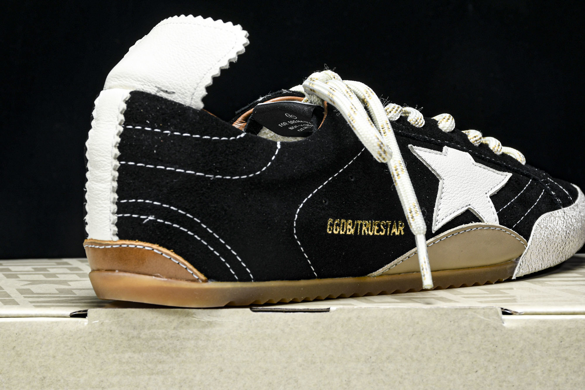 Golden Goose True Star 25s最新款 黑色Golden Goose True St