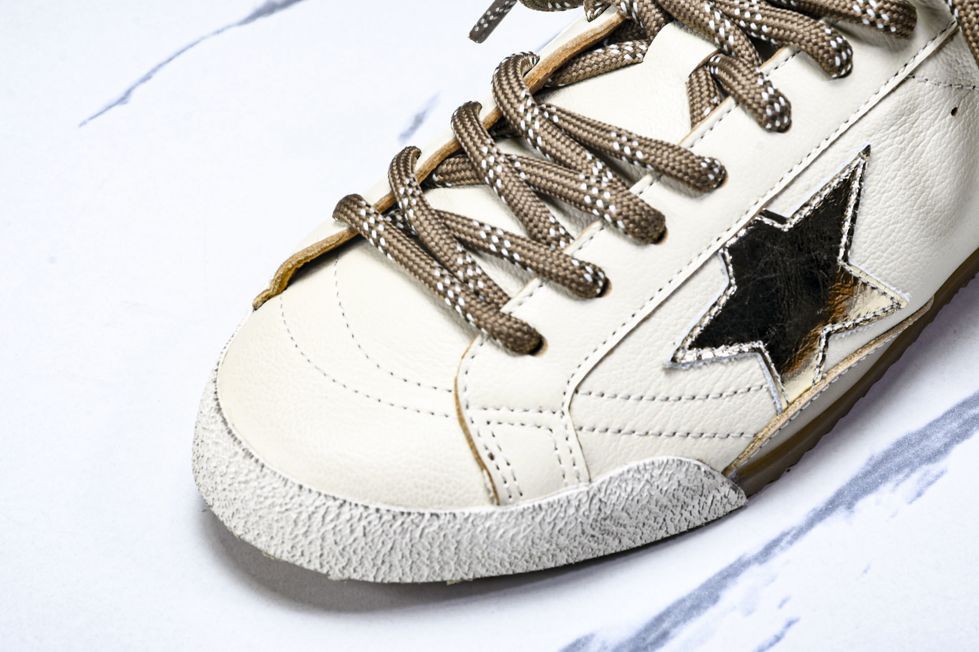 Golden Goose True Star 25s最新款白色Golden Goose True Sta