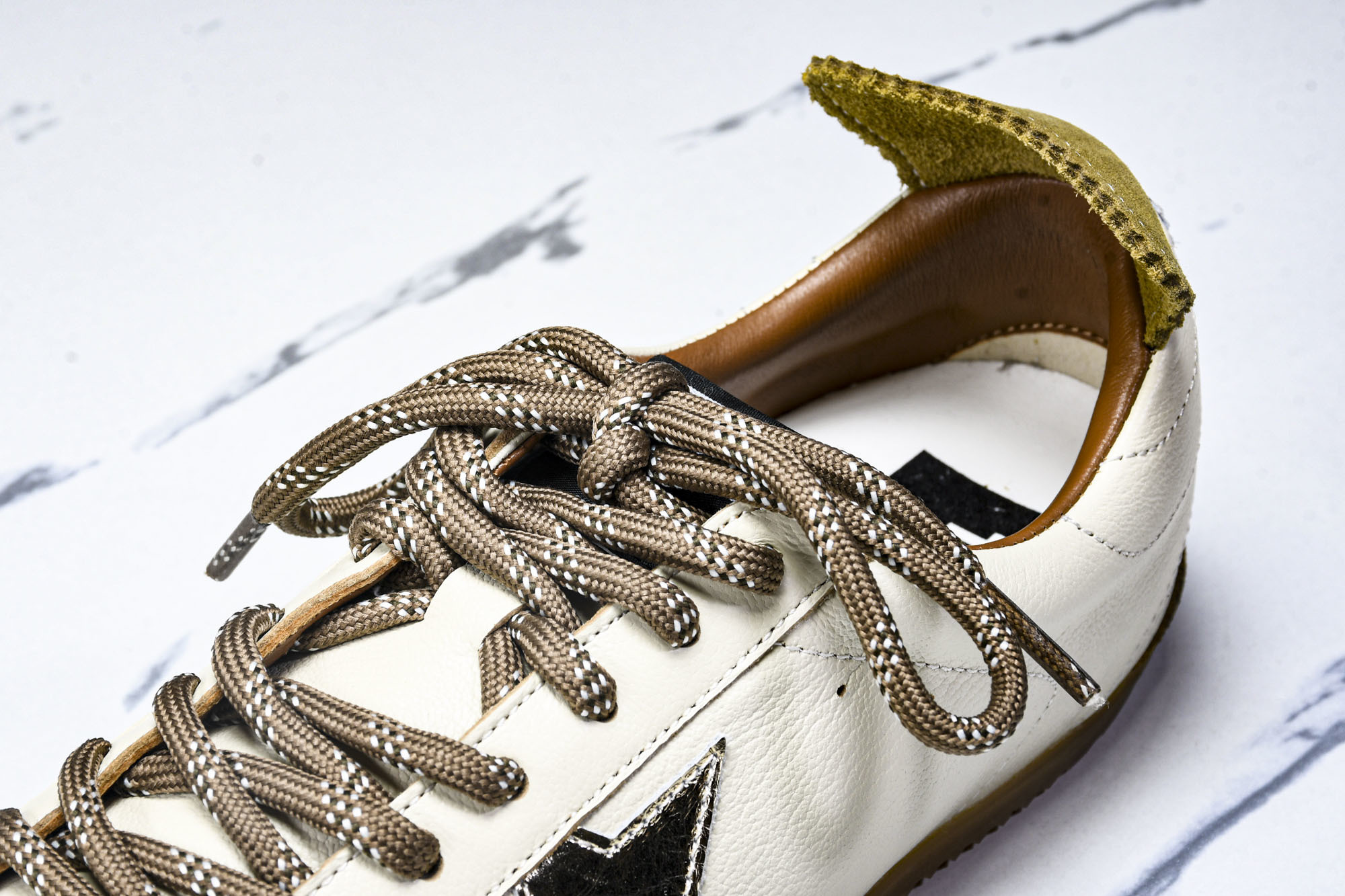 Golden Goose True Star 25s最新款白色Golden Goose True Sta