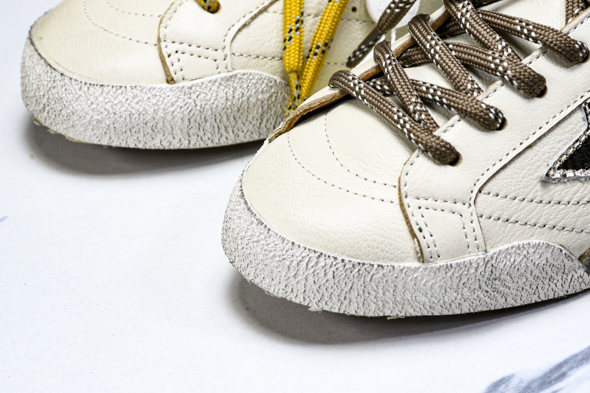 Golden Goose True Star 25s最新款白色Golden Goose True Sta