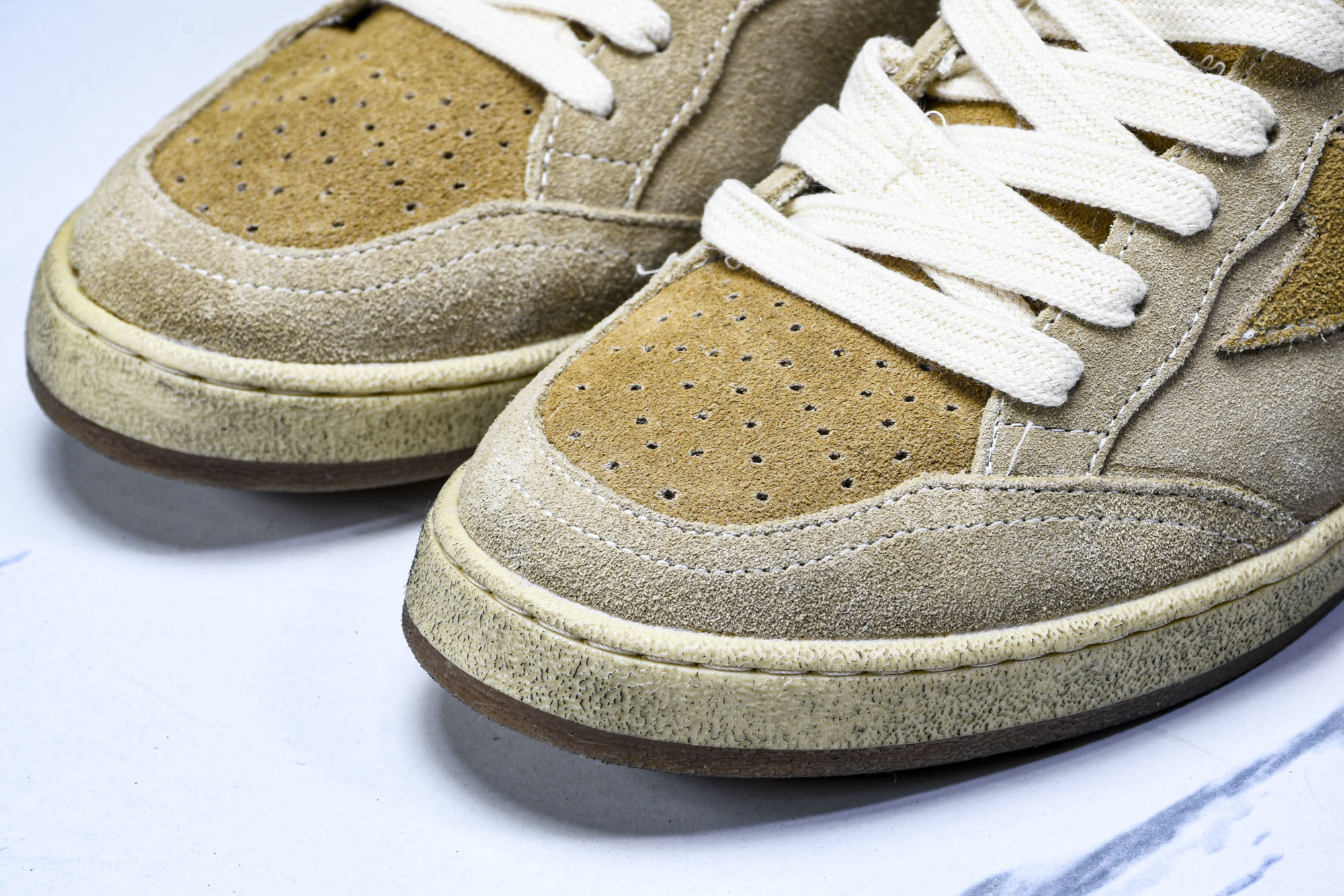 GGDB Golden Goose Super Star系列小脏运动鞋 25ss官方新款Lw28 GGD