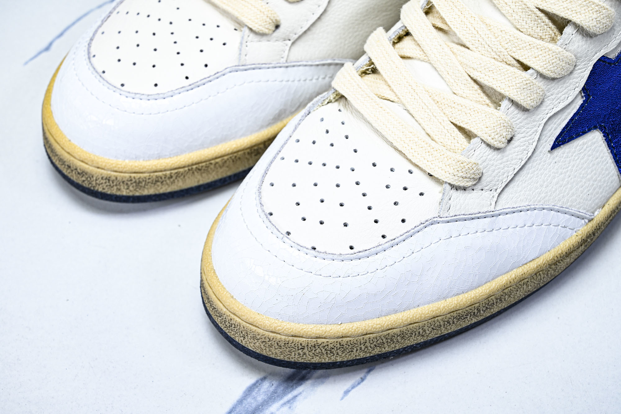 GOLDEN GOOSE DELUXE BRAND 男女情侣运动鞋 GMLw28 GGDB Golden
