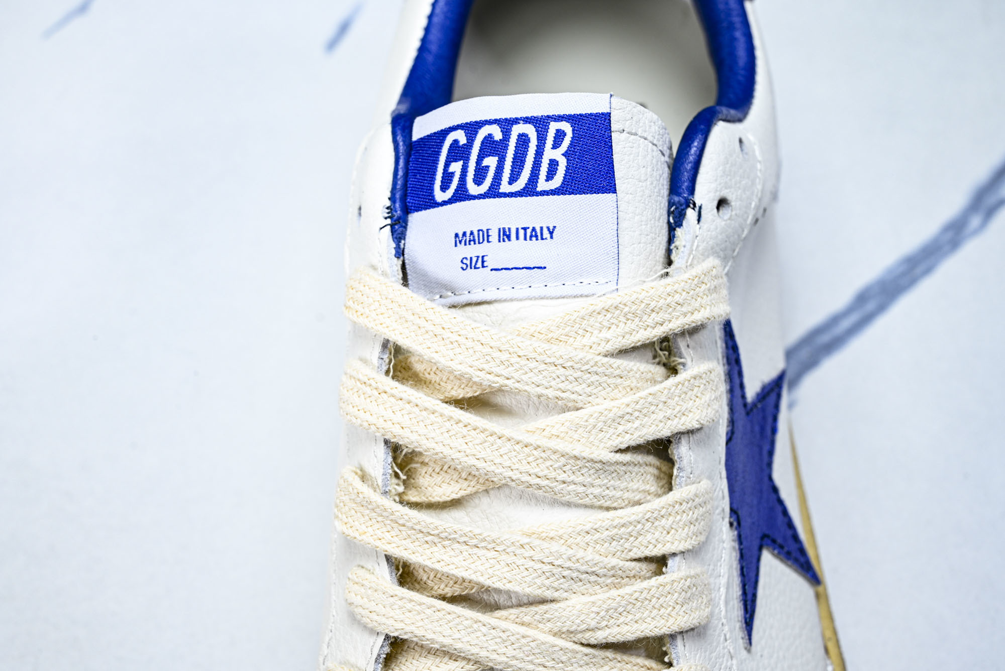 GOLDEN GOOSE DELUXE BRAND 男女情侣运动鞋 GMLw28 GGDB Golden