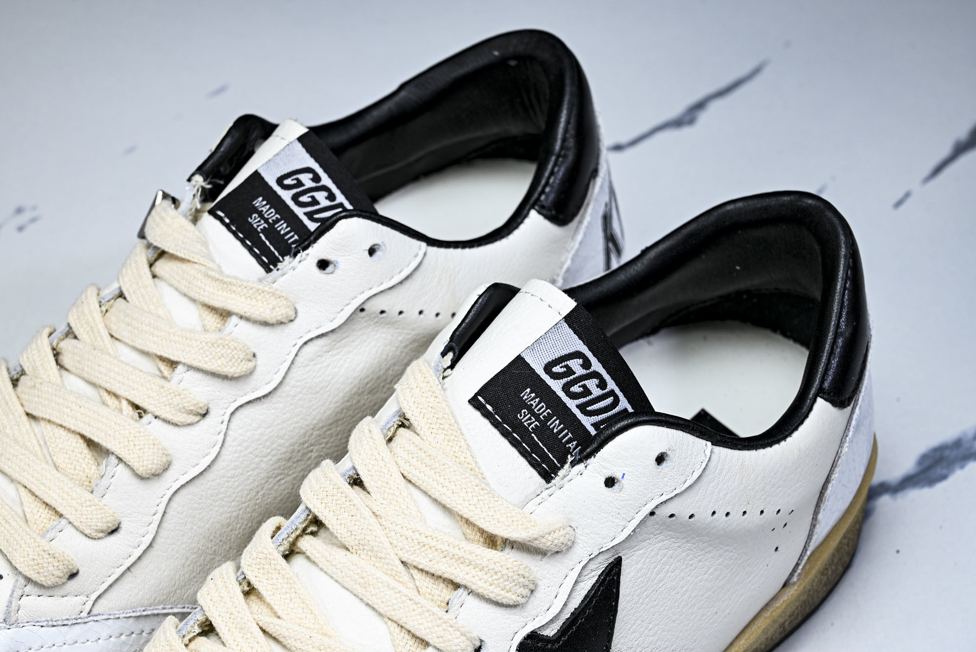 GOLDEN GOOSE DELUXE BRAND 男女情侣运动鞋 GM_CM_1Lw28 GGDB G