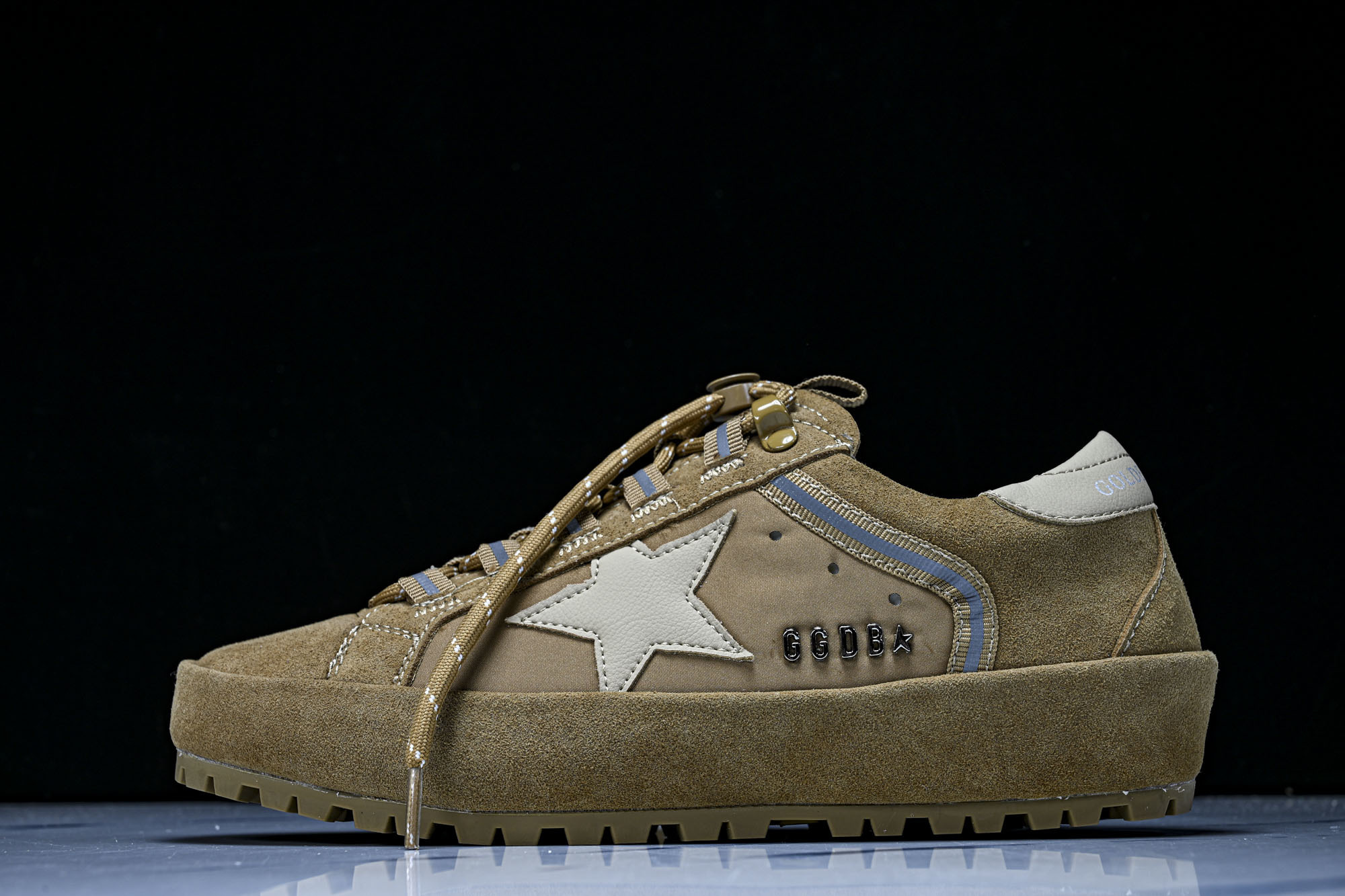 Golden Goose GGDB 麂皮拼接厚底系带休闲鞋女板鞋 #YZ006Golden Goose 