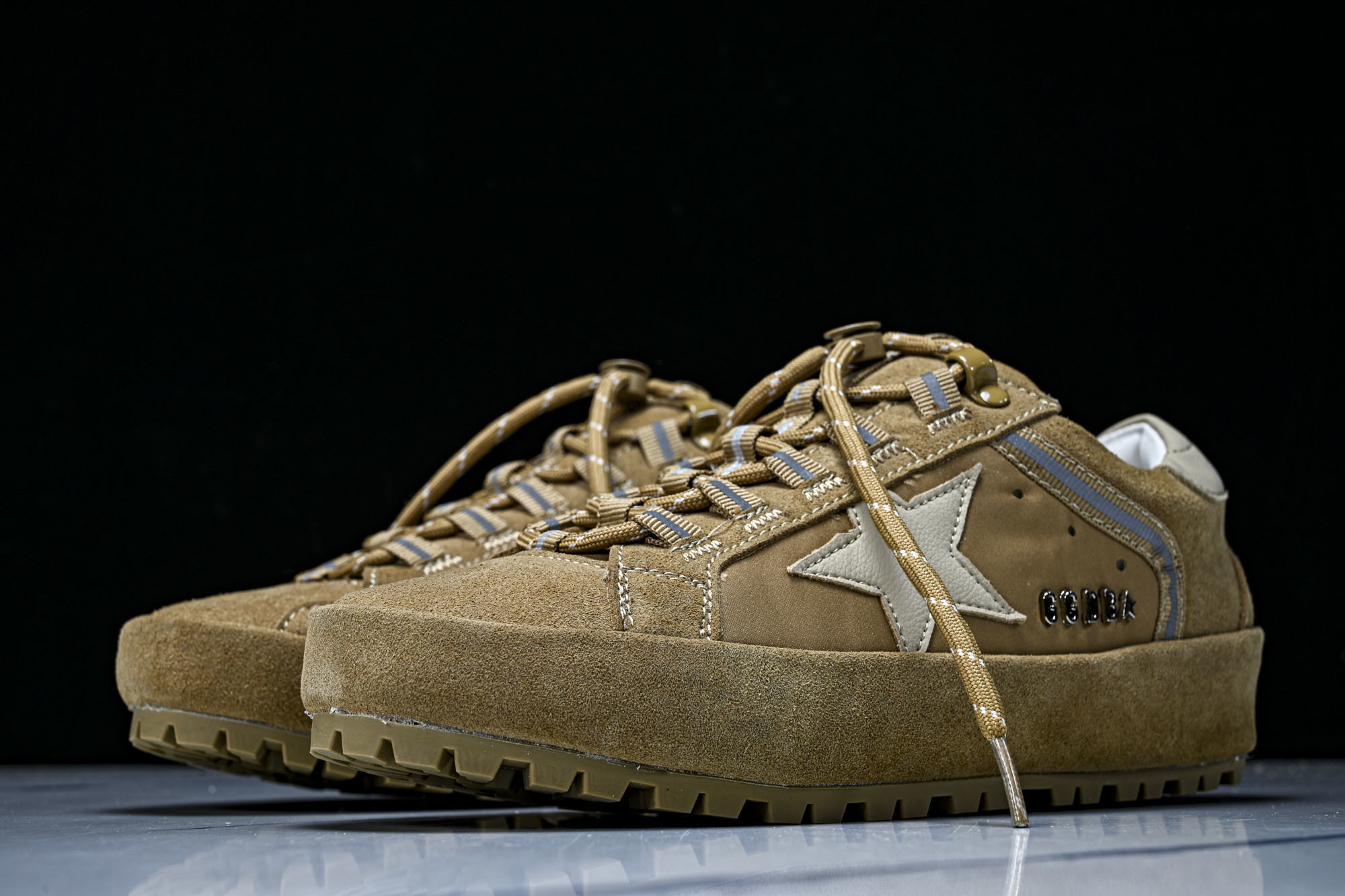 Golden Goose GGDB 麂皮拼接厚底系带休闲鞋女板鞋 #YZ006Golden Goose 