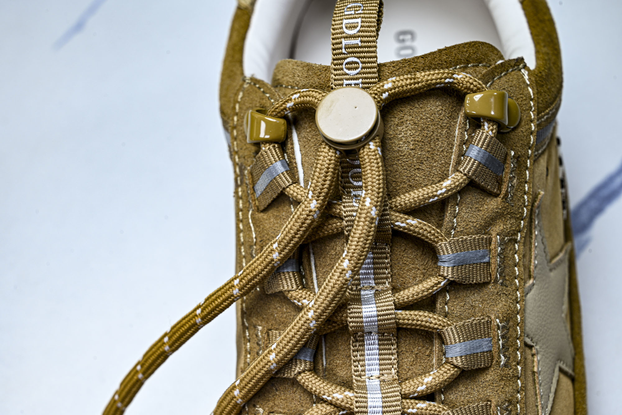 Golden Goose GGDB 麂皮拼接厚底系带休闲鞋女板鞋 #YZ006Golden Goose 