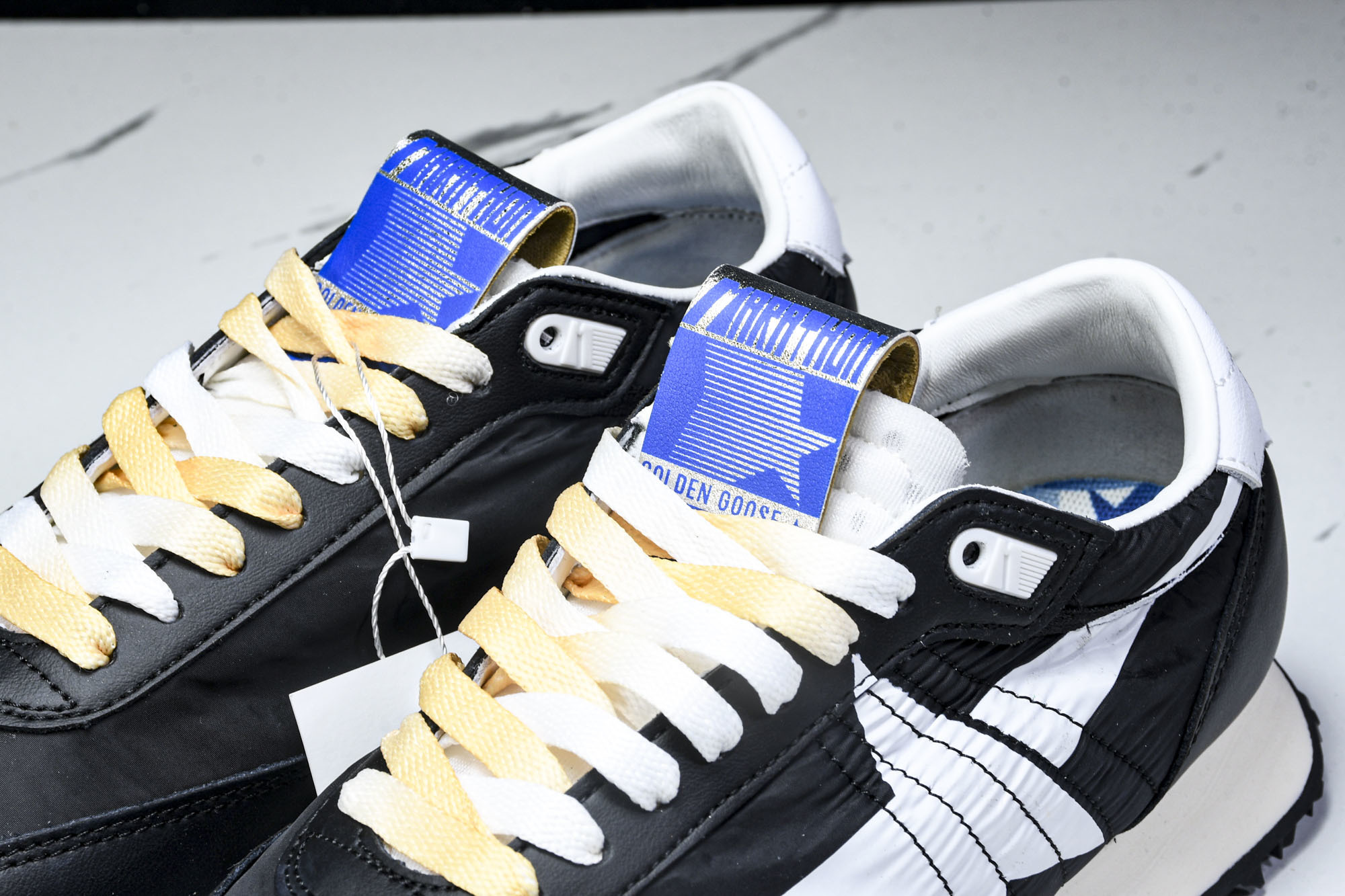 Golden Goose Marathon  舒适运动低帮生活休闲鞋 #YZ006GGDB Marath