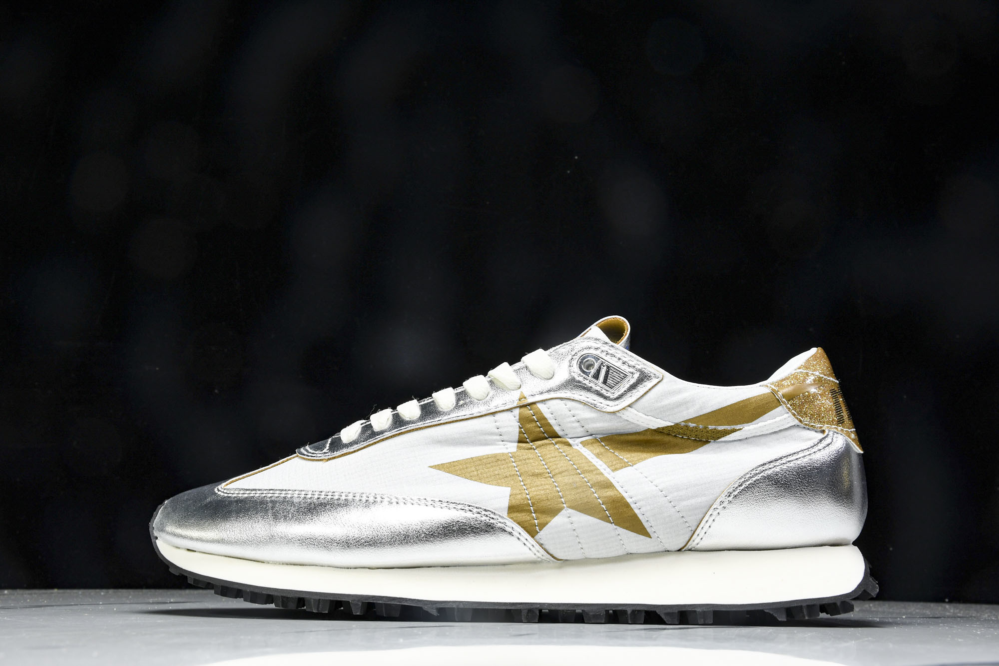Golden Goose Marathon  舒适运动低帮生活休闲鞋_CM_1 #YZ006GGDB M