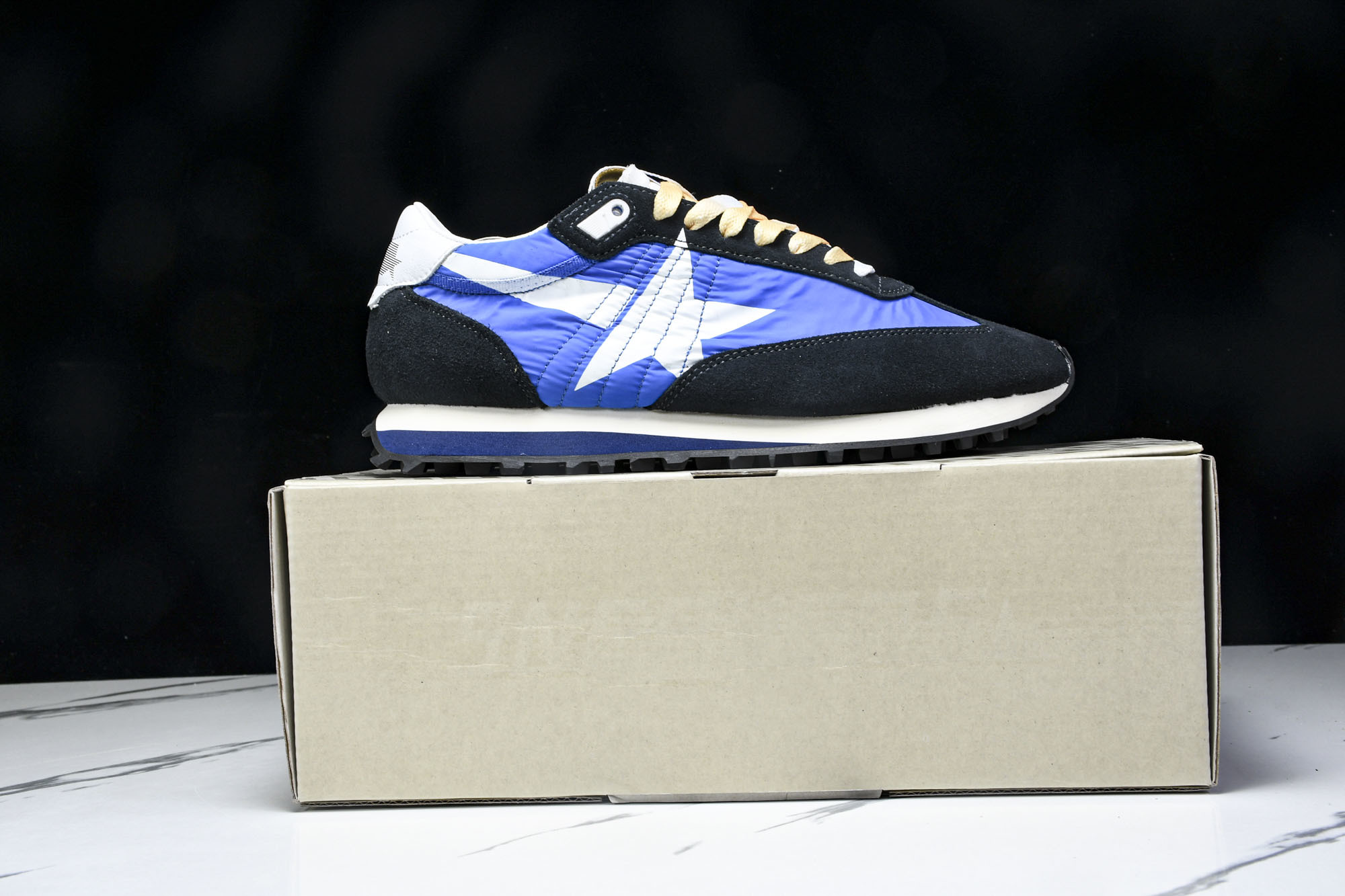 Golden Goose Marathon  舒适运动低帮生活休闲鞋_CM_2 #YZ006GGDB M