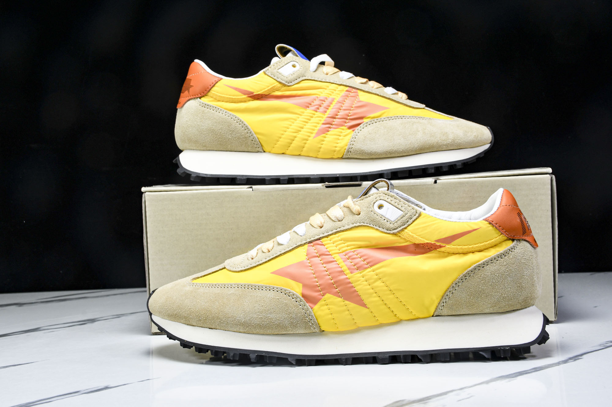 Golden Goose Marathon  舒适运动低帮生活休闲鞋_CM_4 #YZ006GGDB M