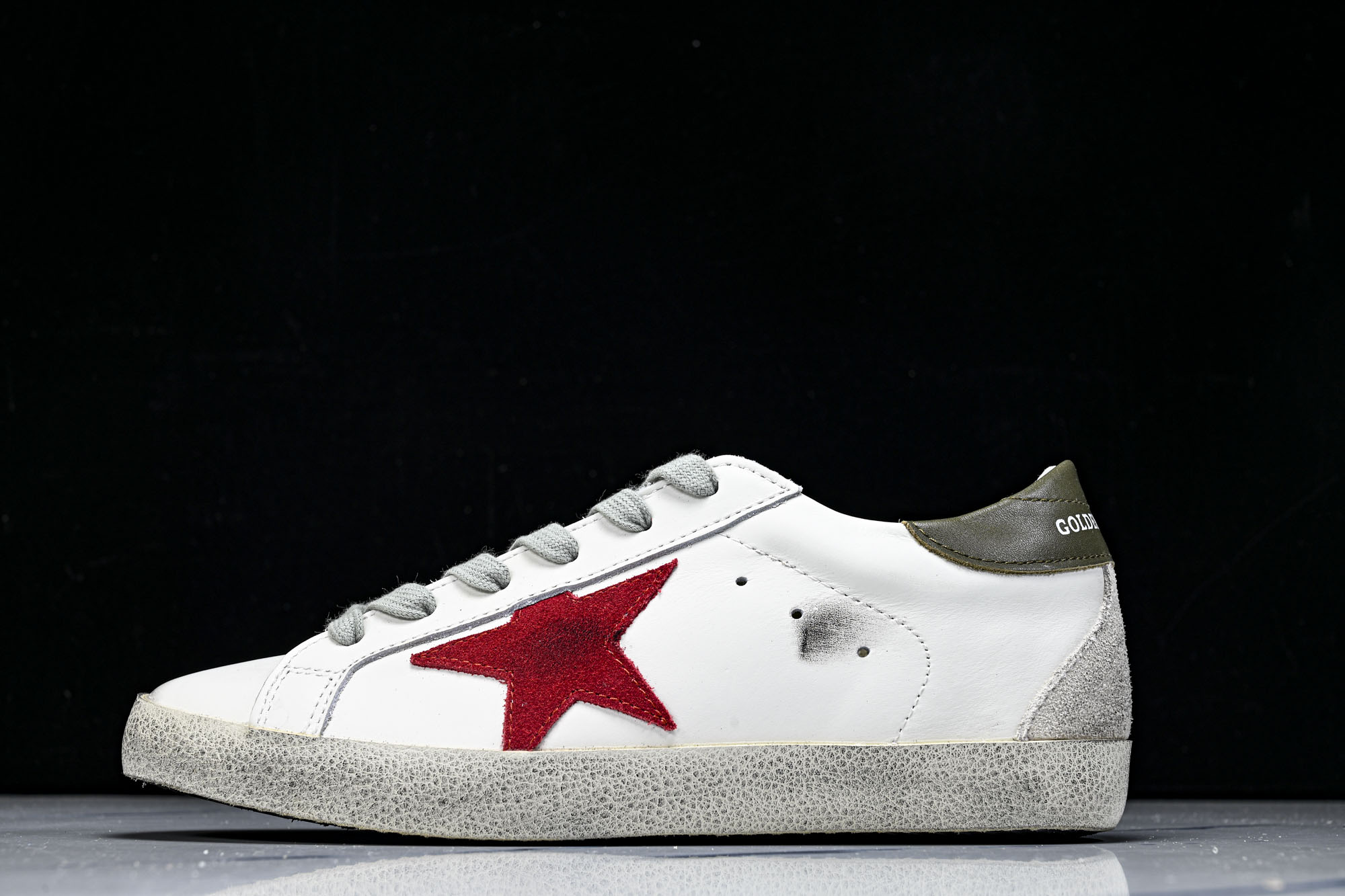 Golden Goose 男女同款Superstar星星低帮休闲鞋脏脏鞋 #YZ006超强性价比    
