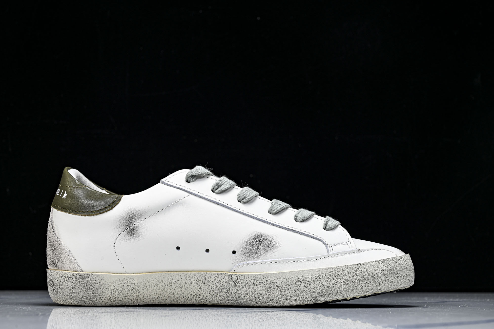 Golden Goose 男女同款Superstar星星低帮休闲鞋脏脏鞋 #YZ006超强性价比    