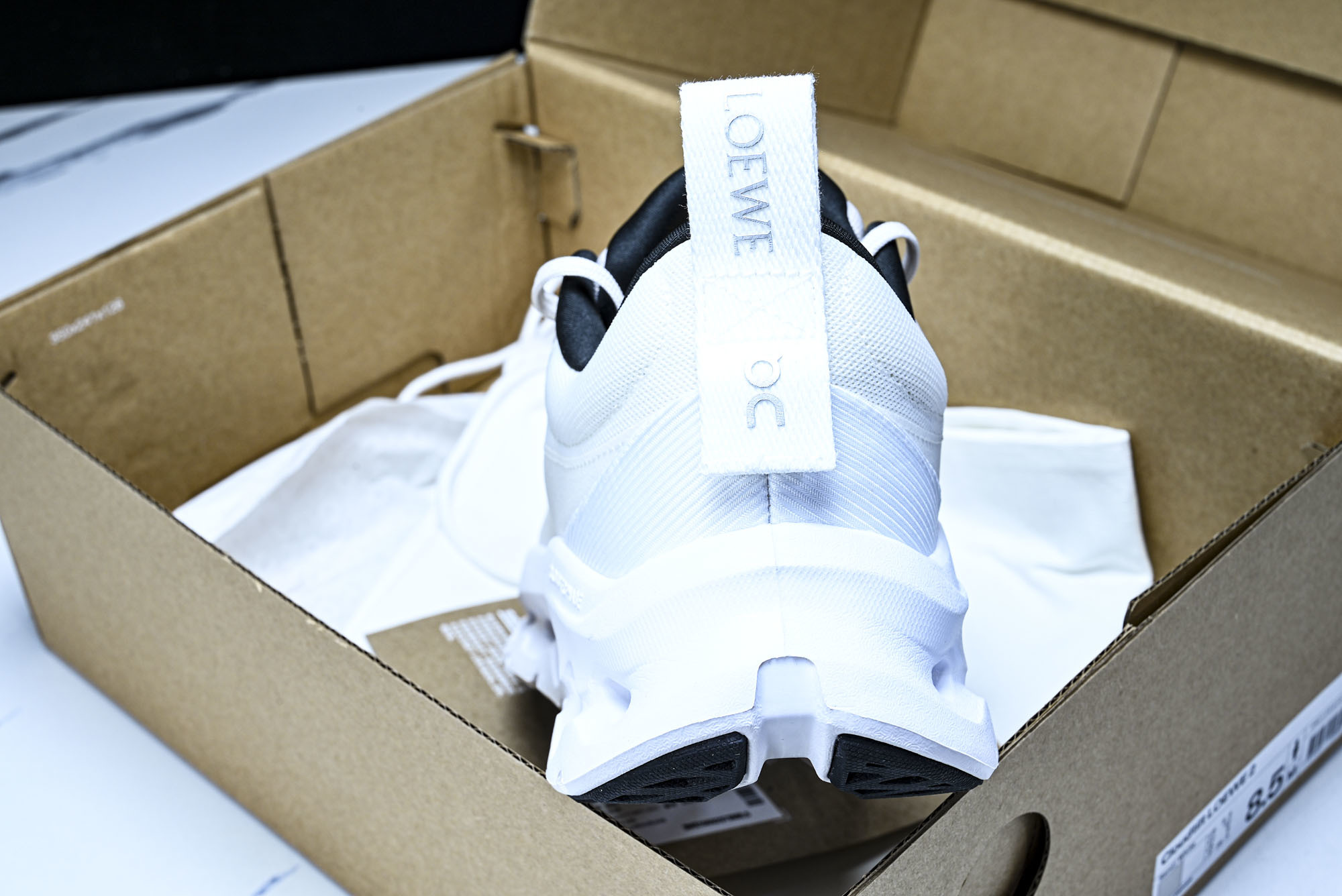 纯原LOEWE x ON Cloudtilt 2.0 Running罗意威 昂跑联名 运动跑鞋 3ME 
