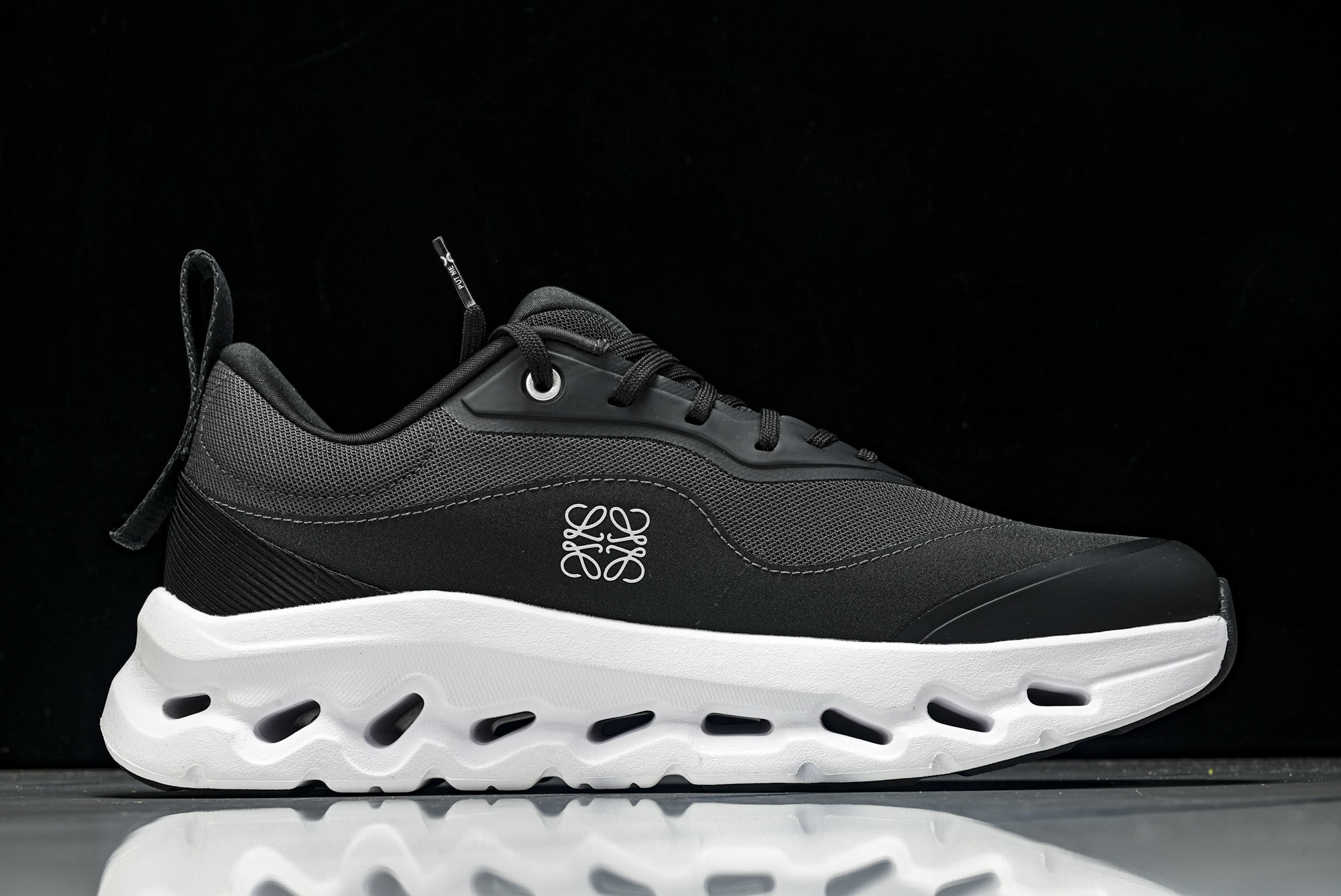 纯原LOEWE x ON Cloudtilt 2.0 Running罗意威 昂跑联名 运动跑鞋  #YZ