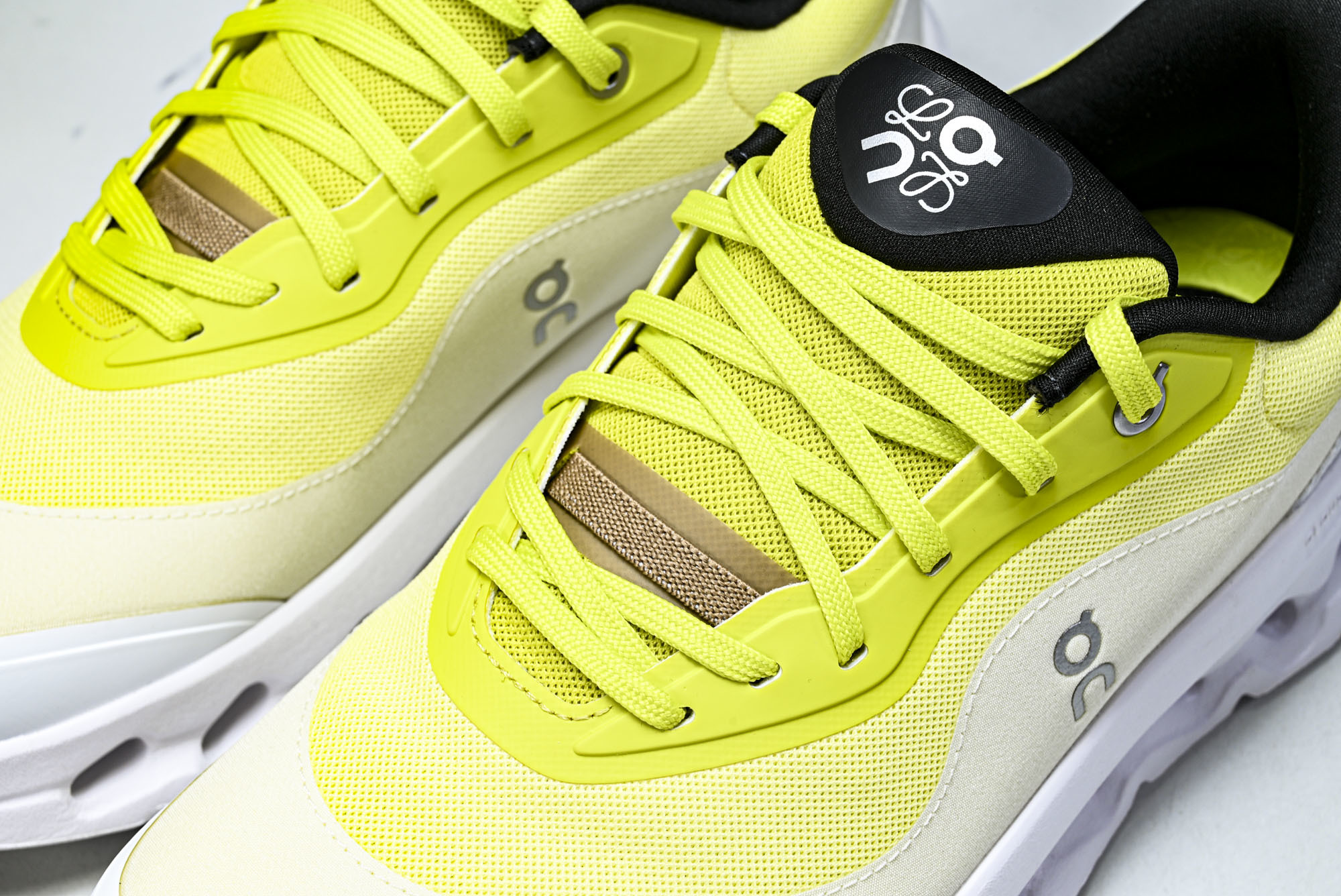 纯原LOEWE x ON Cloudtilt 2.0 Running罗意威 昂跑联名 运动跑鞋  #YZ