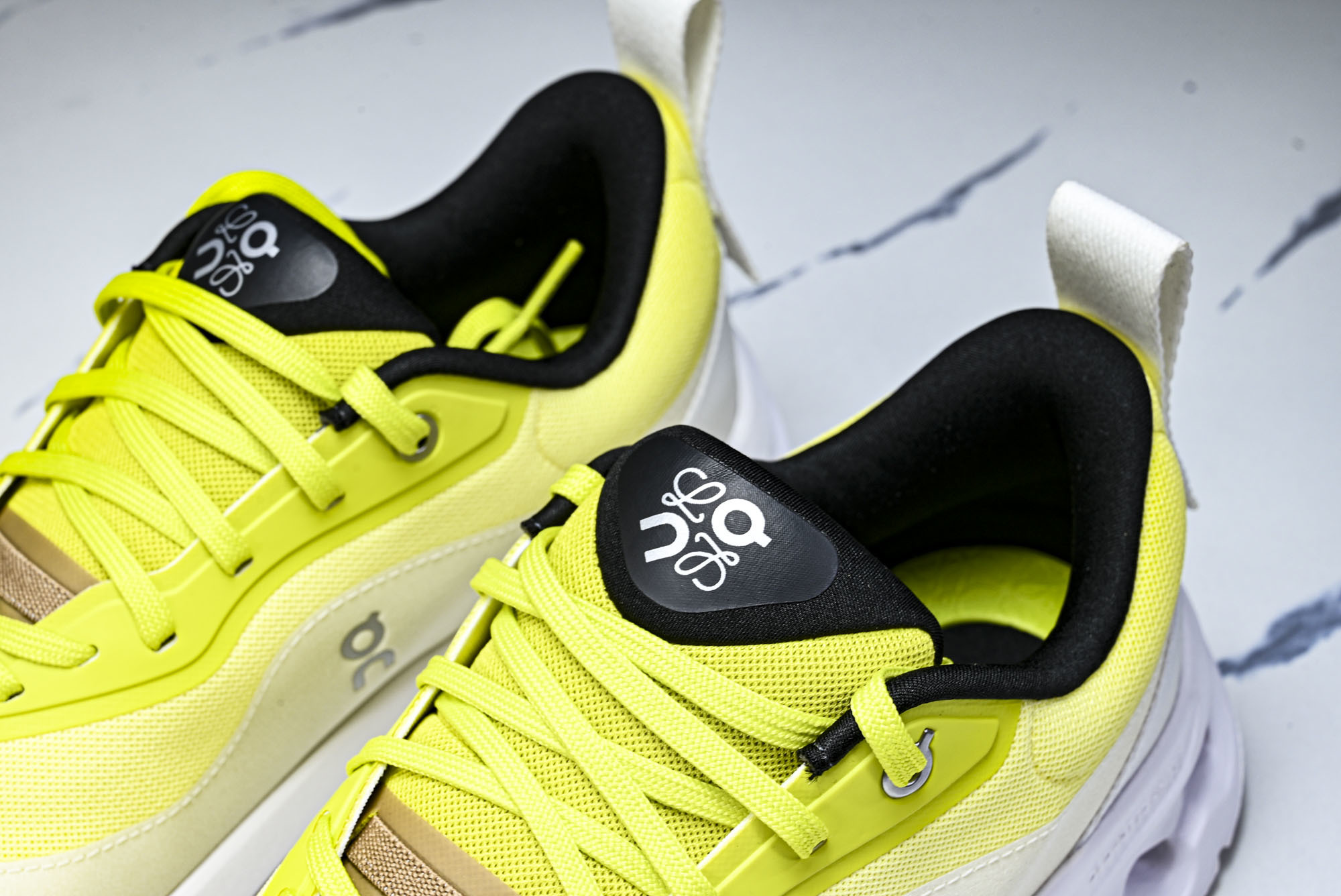纯原LOEWE x ON Cloudtilt 2.0 Running罗意威 昂跑联名 运动跑鞋  #YZ