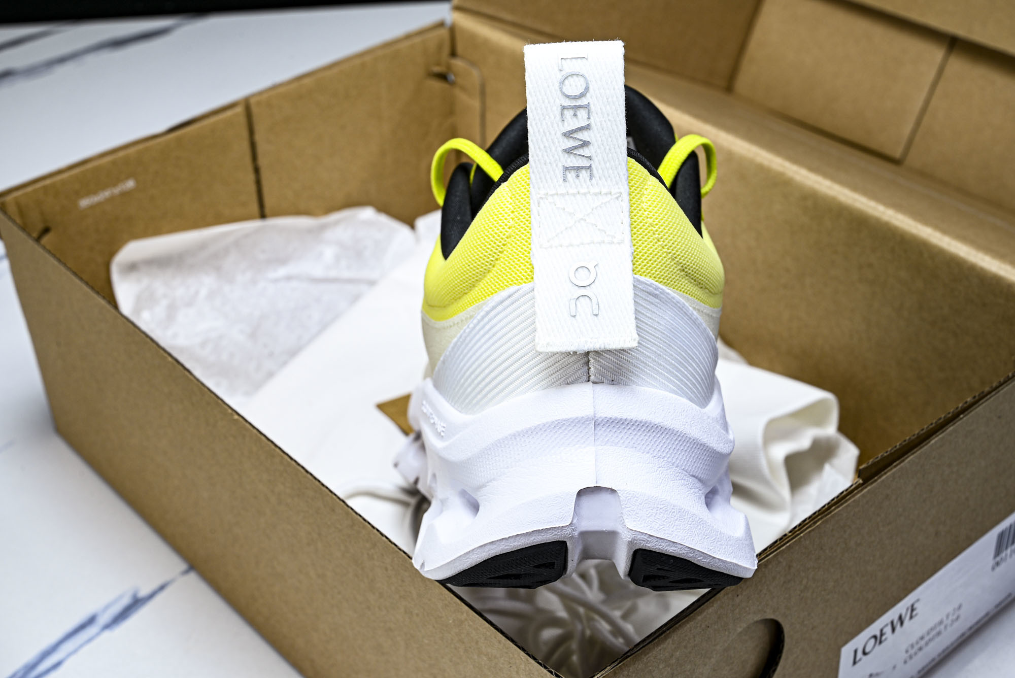 纯原LOEWE x ON Cloudtilt 2.0 Running罗意威 昂跑联名 运动跑鞋  #YZ