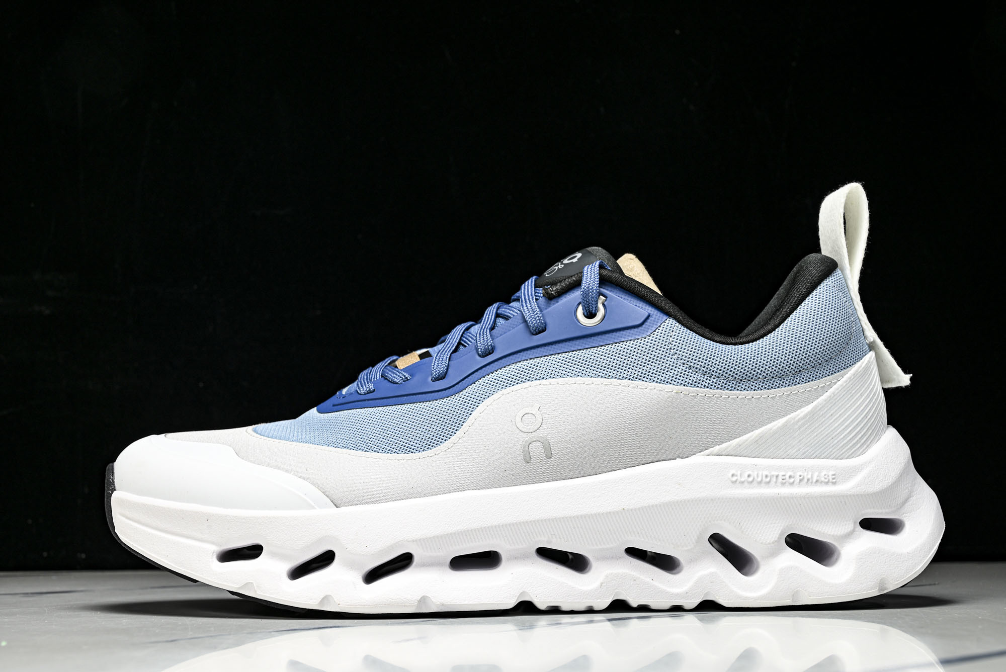 纯原LOEWE x ON Cloudtilt 2.0 Running罗意威 昂跑联名 运动跑鞋  #YZ