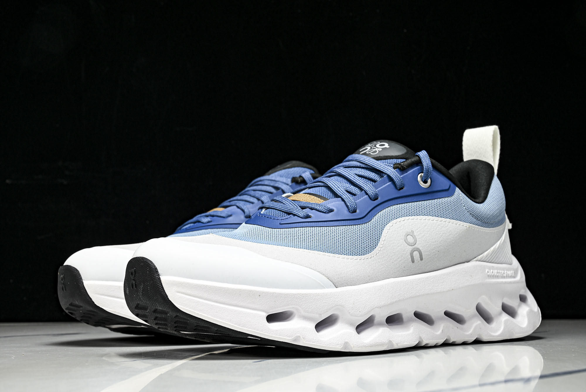 纯原LOEWE x ON Cloudtilt 2.0 Running罗意威 昂跑联名 运动跑鞋  #YZ