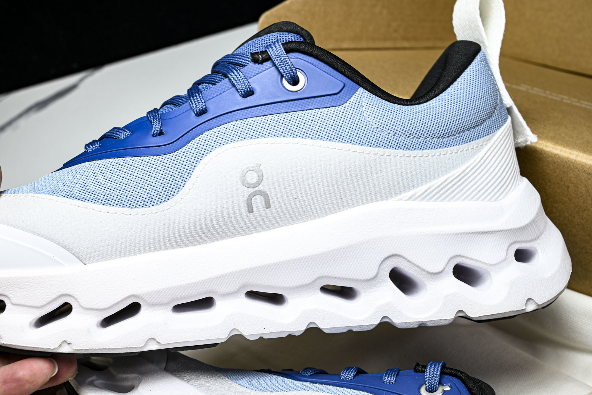 纯原LOEWE x ON Cloudtilt 2.0 Running罗意威 昂跑联名 运动跑鞋  #YZ
