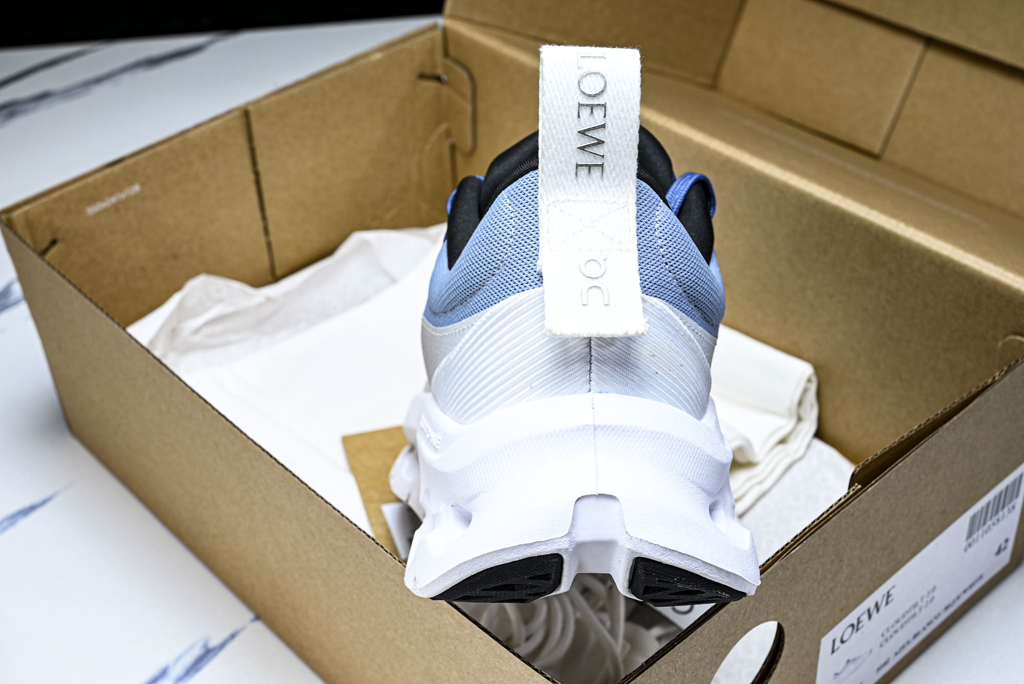 纯原LOEWE x ON Cloudtilt 2.0 Running罗意威 昂跑联名 运动跑鞋  #YZ