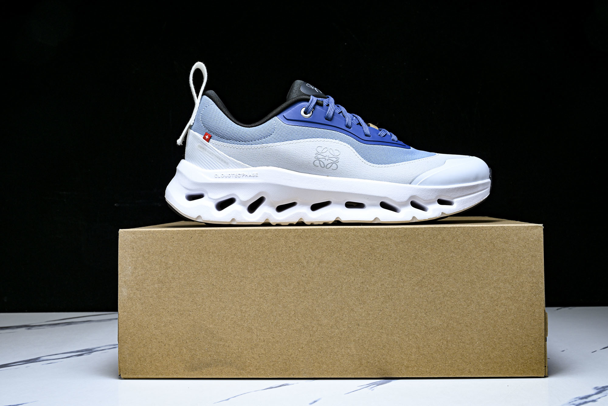 纯原LOEWE x ON Cloudtilt 2.0 Running罗意威 昂跑联名 运动跑鞋  #YZ