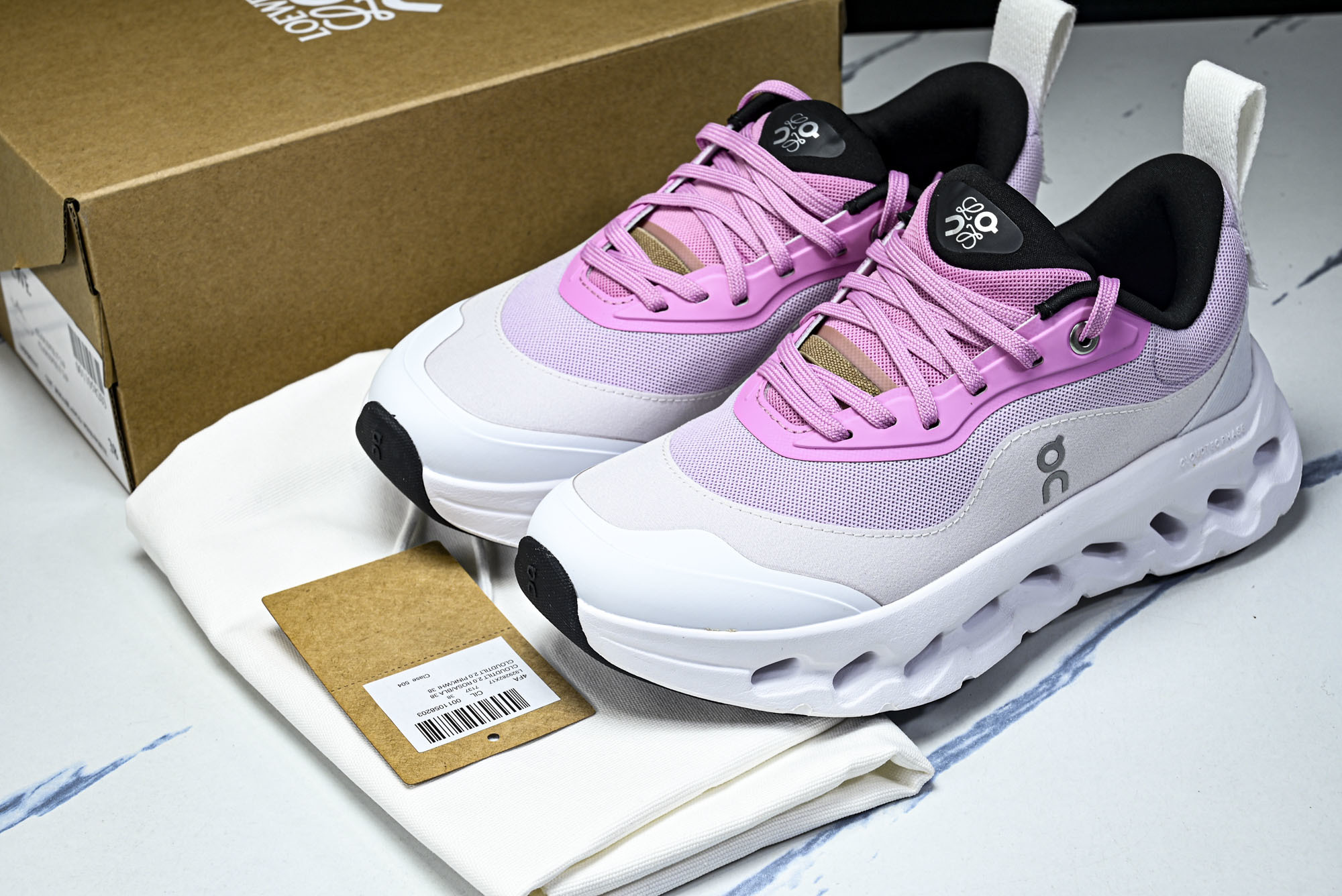 纯原LOEWE x ON Cloudtilt 2.0 Running罗意威 昂跑联名 运动跑鞋  #YZ
