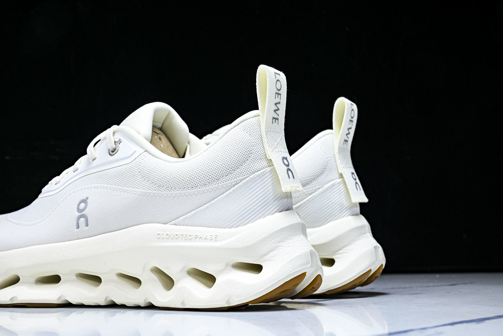 纯原LOEWE x ON Cloudtilt 2.0 Running罗意威 昂跑联名 运动跑鞋  #YZ
