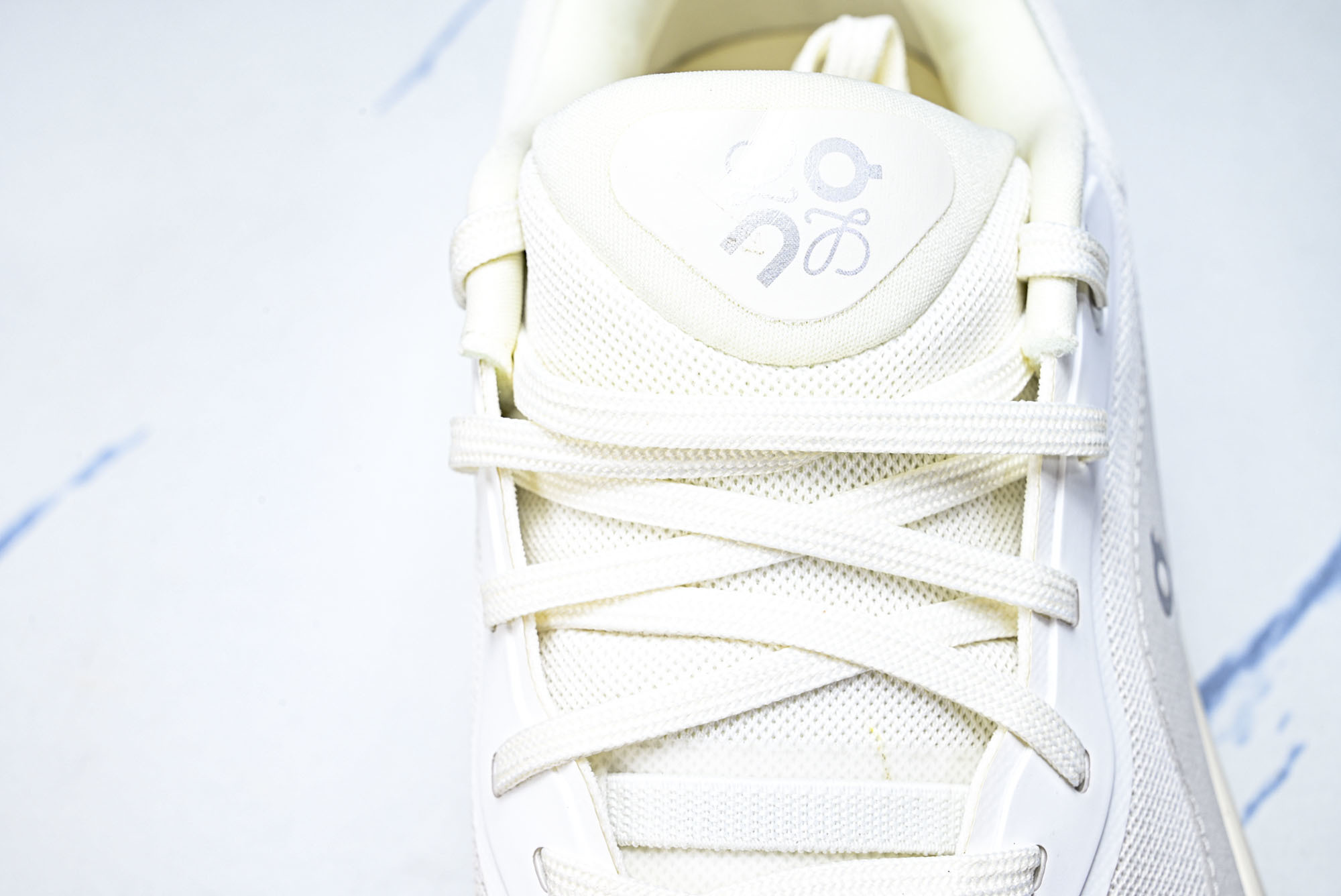 纯原LOEWE x ON Cloudtilt 2.0 Running罗意威 昂跑联名 运动跑鞋  #YZ