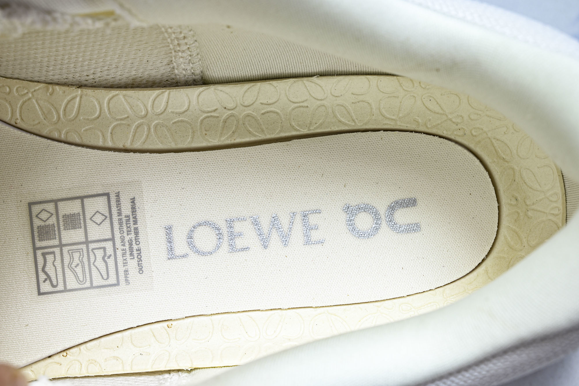 纯原LOEWE x ON Cloudtilt 2.0 Running罗意威 昂跑联名 运动跑鞋  #YZ
