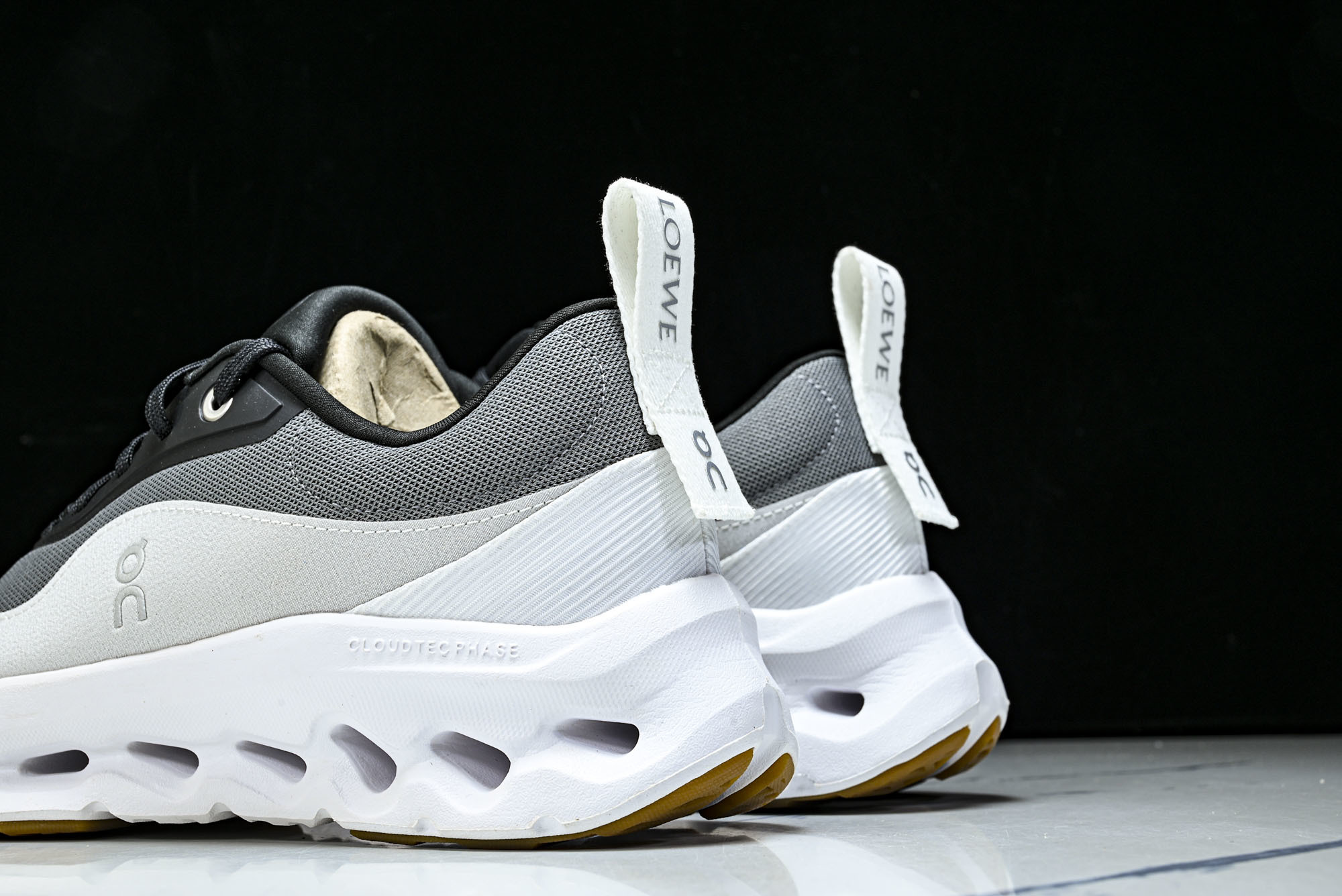 纯原LOEWE x ON Cloudtilt 2.0 Running罗意威 昂跑联名 运动跑鞋  #YZ