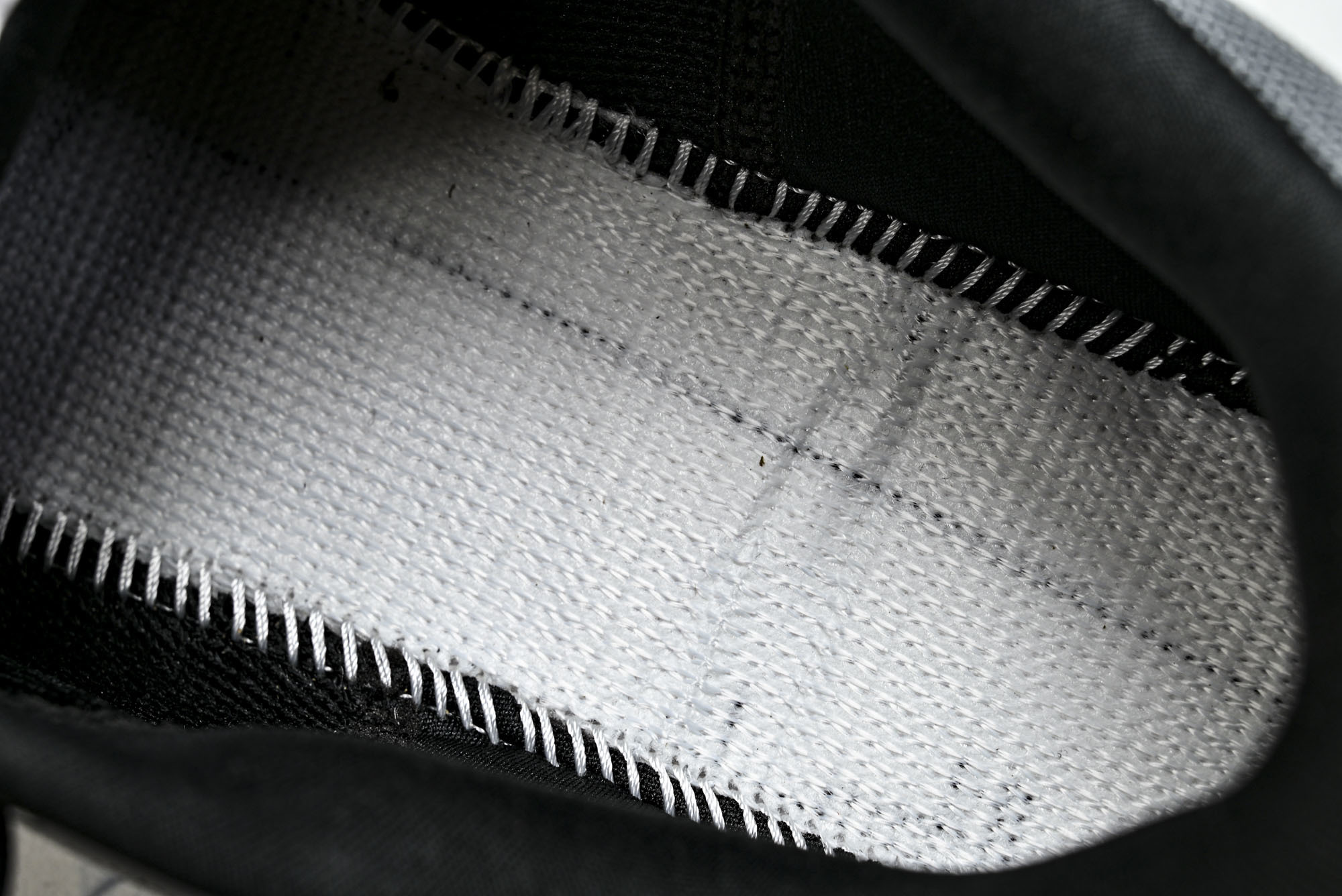 纯原LOEWE x ON Cloudtilt 2.0 Running罗意威 昂跑联名 运动跑鞋  #YZ