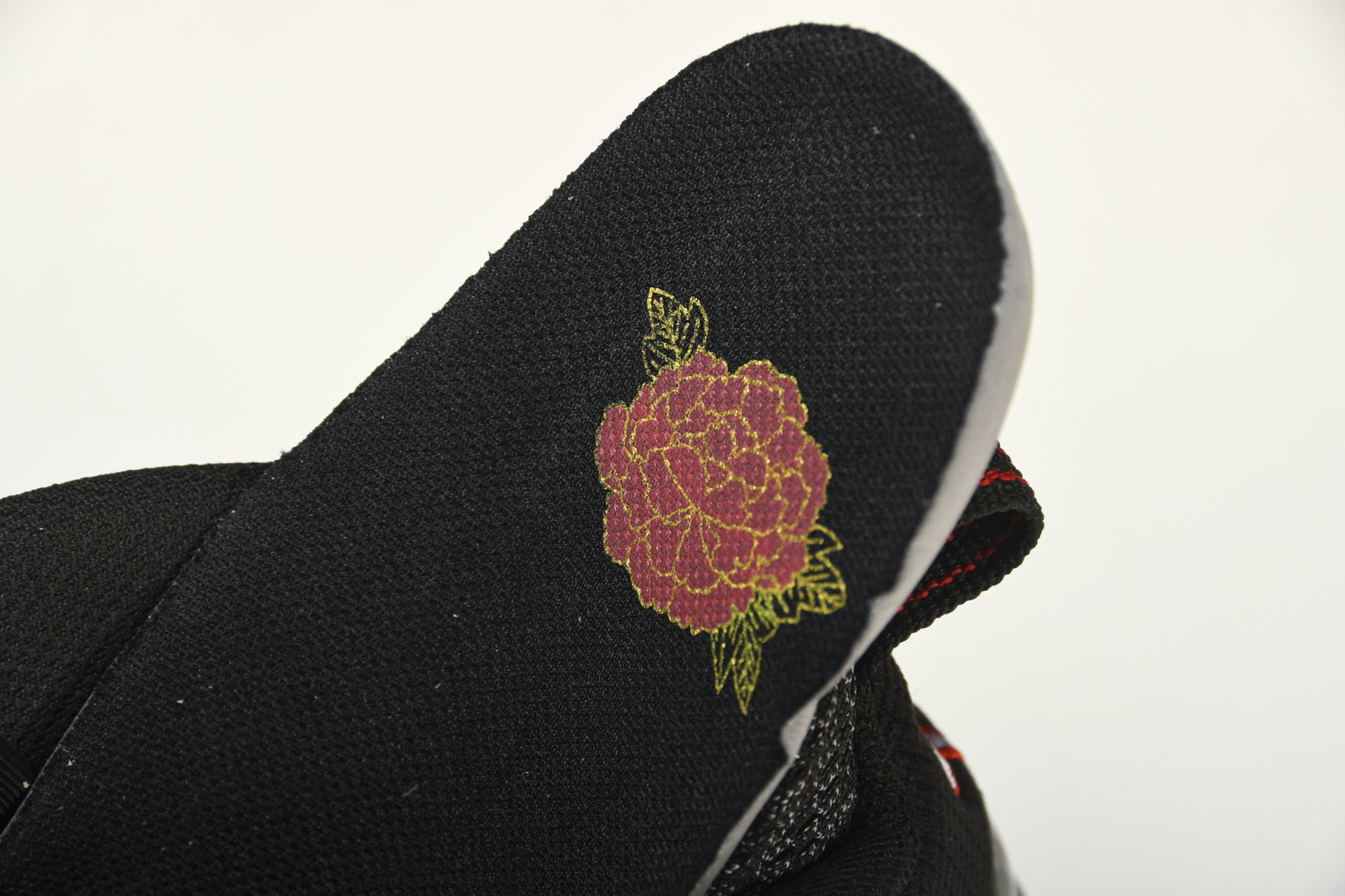 NK Air Foamposite One CNY限量新年烟花喷AO7541-00638.5 39 41