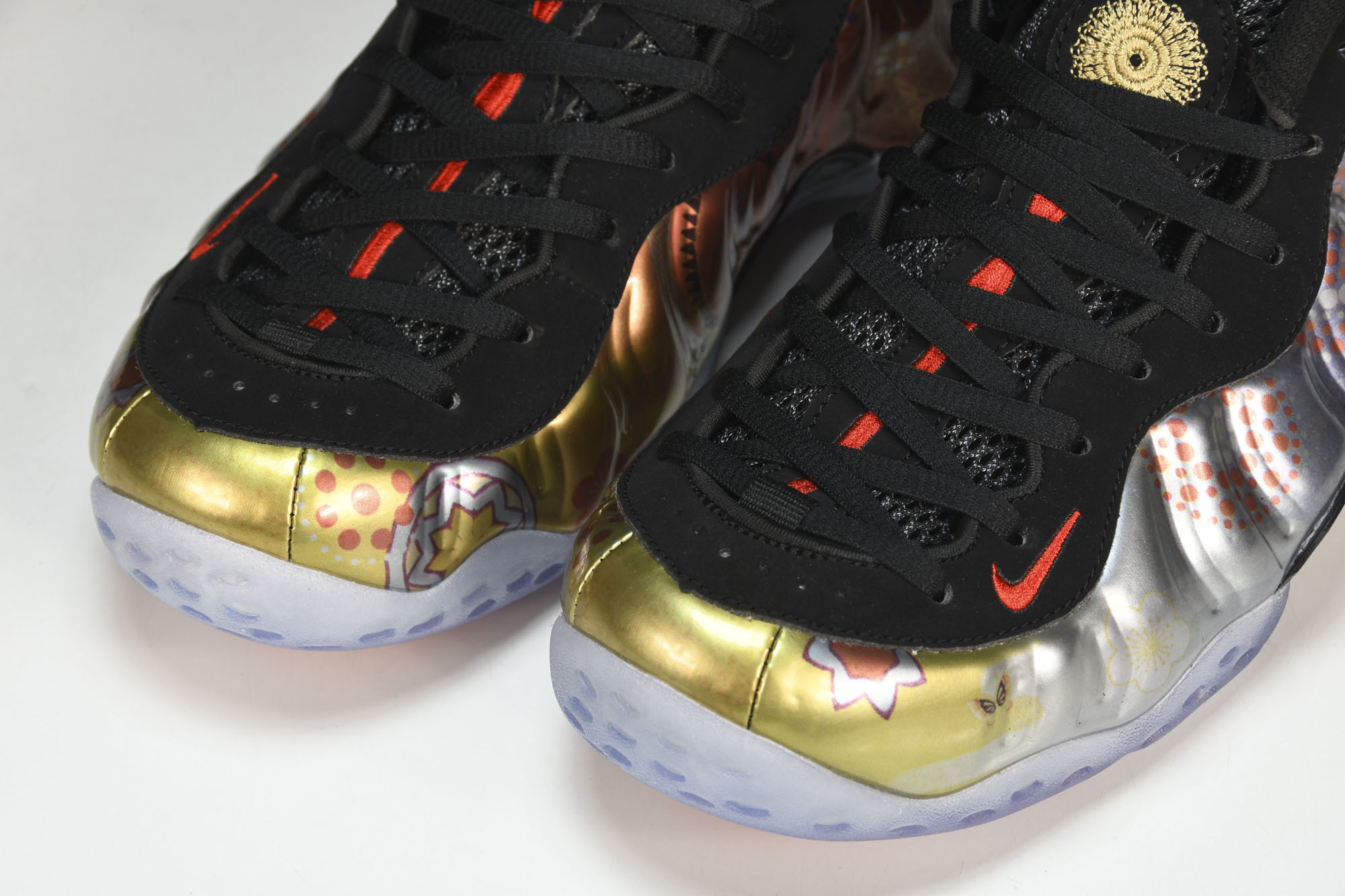 NK Air Foamposite One CNY限量新年烟花喷AO7541-00638.5 39 41
