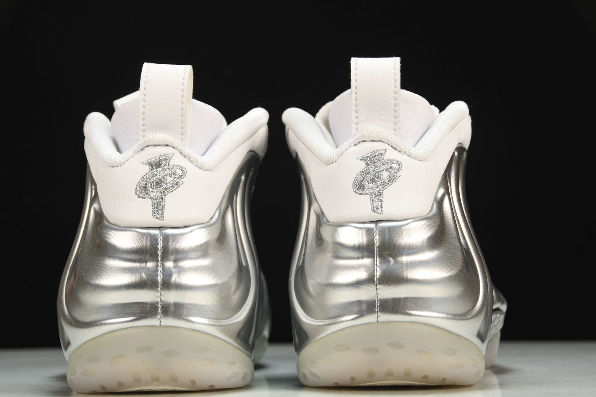 NK Air Foamposite One WMNS Chrome 白银喷泡 AA3963-10038.