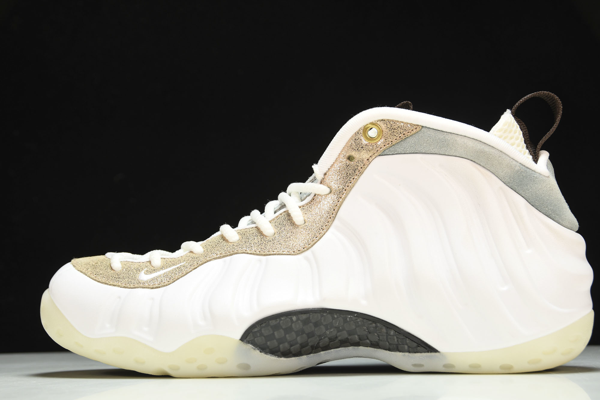 NK Air Foamposite One 白银 大理石喷 AA3963-10138.5 39 41 4