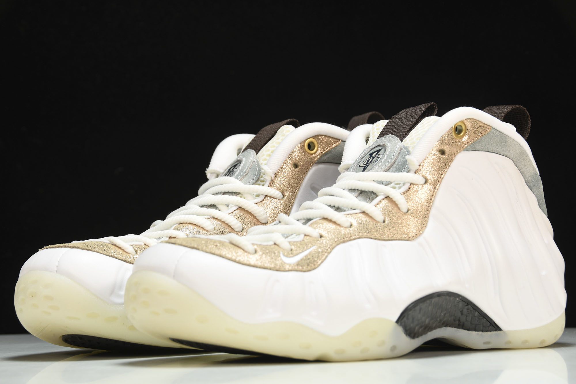 NK Air Foamposite One 白银 大理石喷 AA3963-10138.5 39 41 4