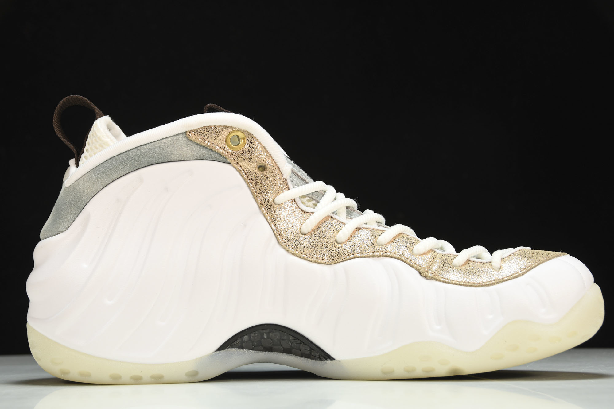 NK Air Foamposite One 白银 大理石喷 AA3963-10138.5 39 41 4