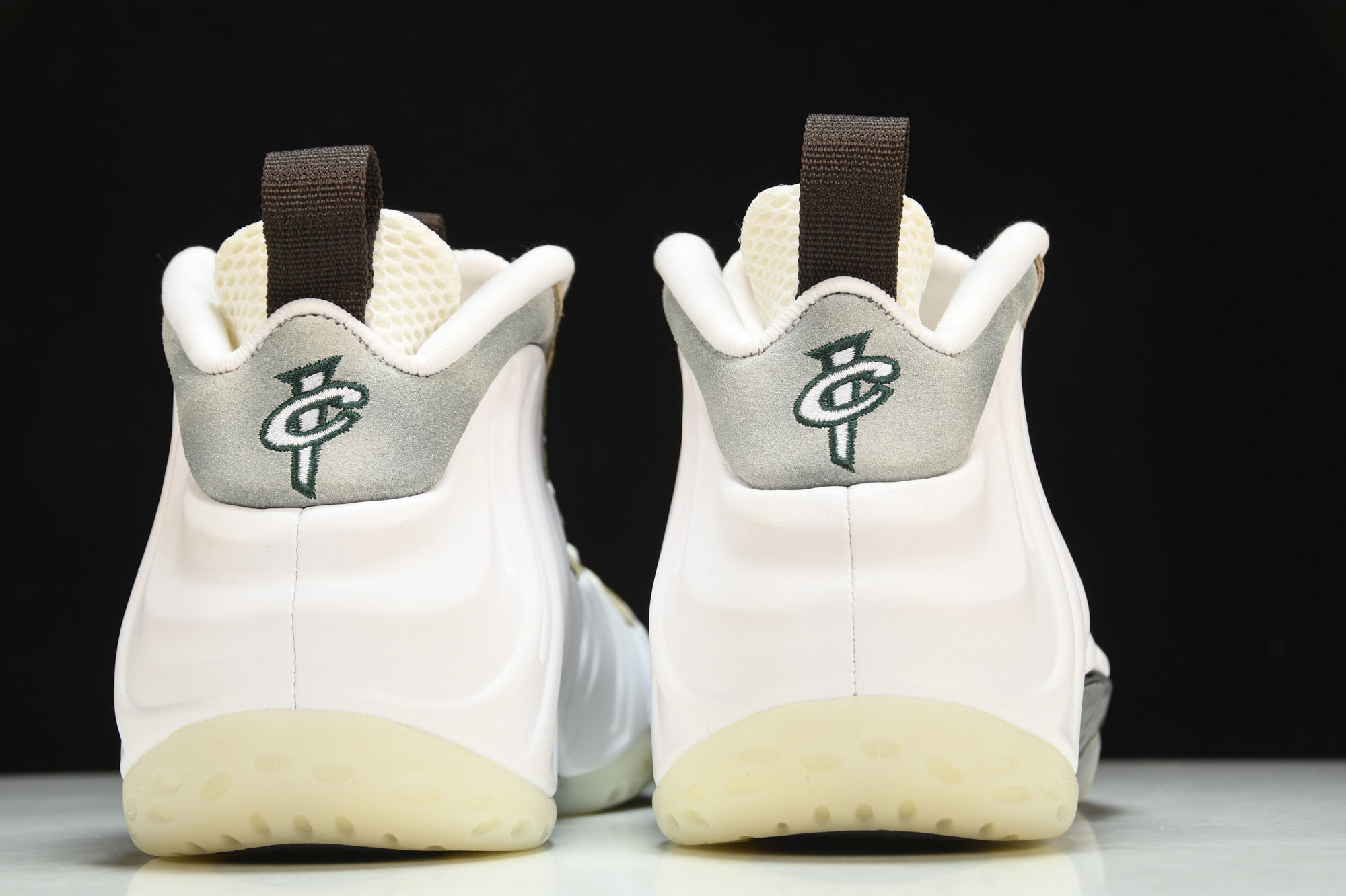 NK Air Foamposite One 白银 大理石喷 AA3963-10138.5 39 41 4