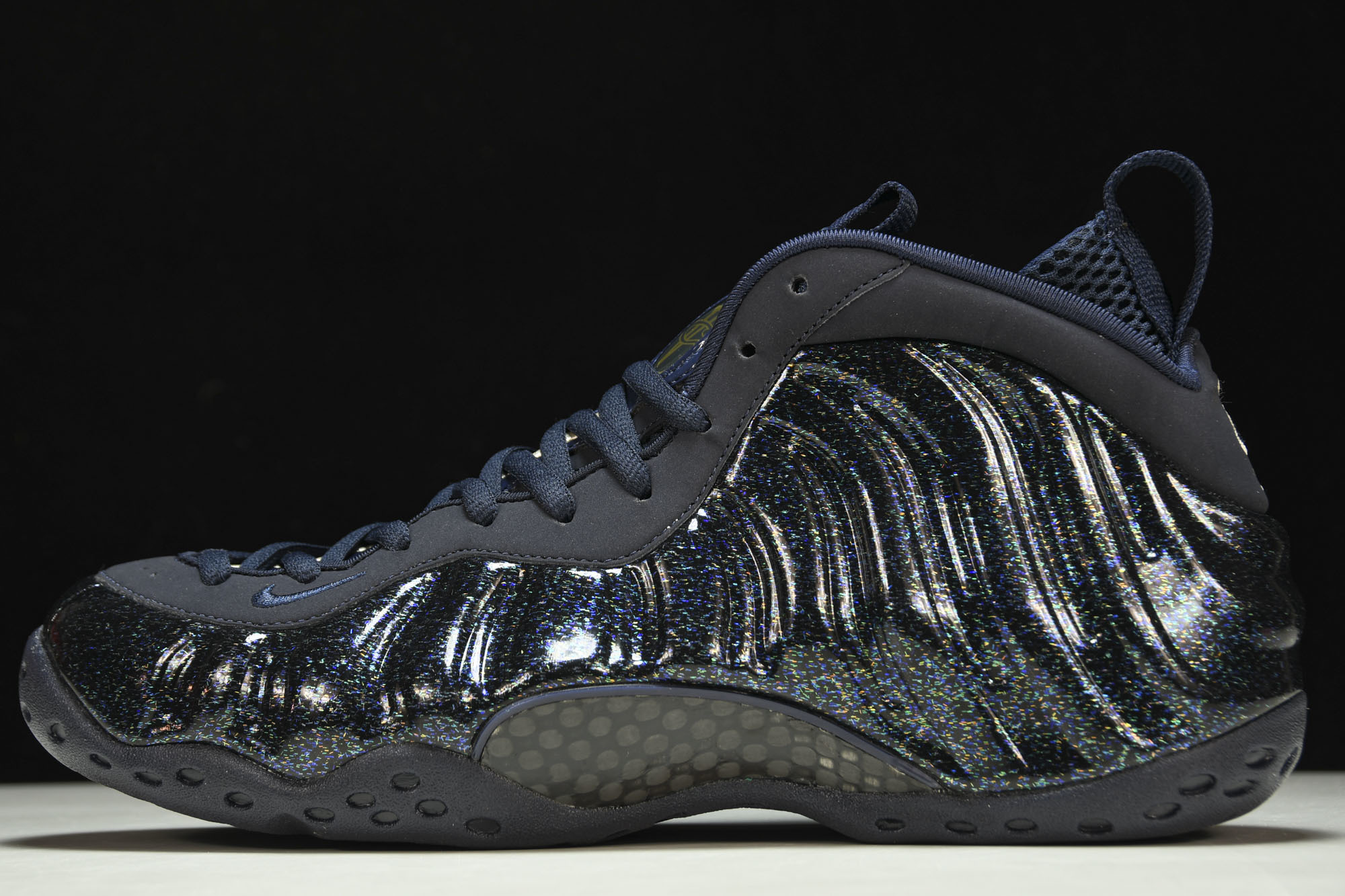NK Air Foamposite One 黑曜石 隐形人喷 AA3963-40038.5 39 41 