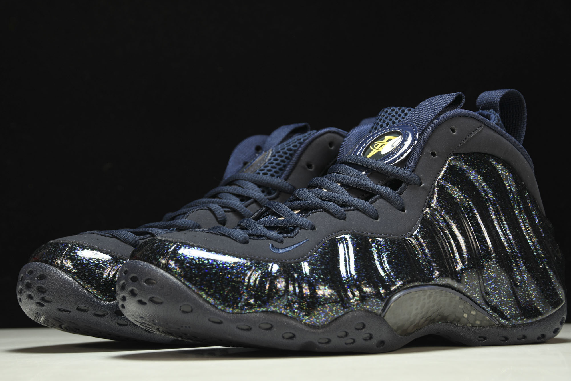 NK Air Foamposite One 黑曜石 隐形人喷 AA3963-40038.5 39 41 